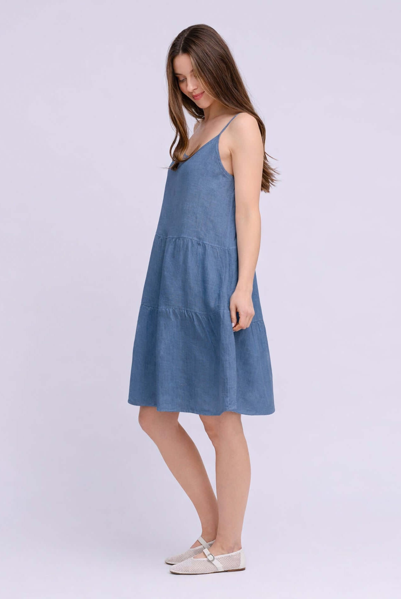 YOGA JEANS Isabella Linen Spaghetti Strap Dress styled in a casual, flowing design with a light blue color.