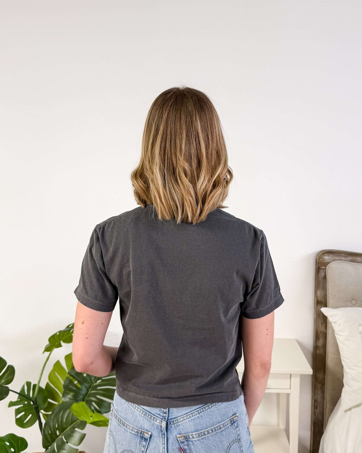 90s Country Crew Fit Cropped Graphic Tee