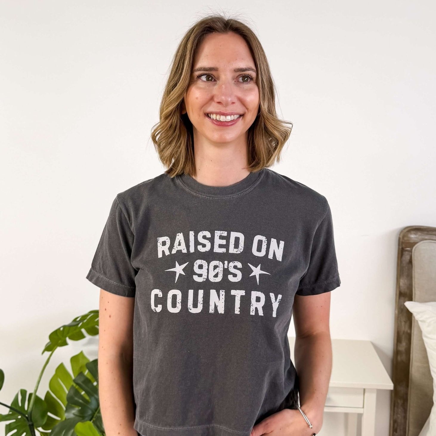 90s Country Crew Fit Cropped Graphic Tee