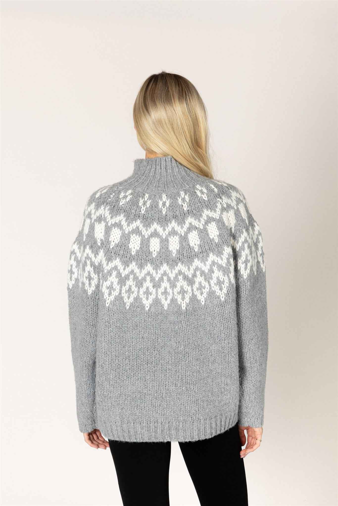 Lyla & Luxe Aggie Women's Fair Isle Mock Neck Pullover Sweater in Cashmere Snow