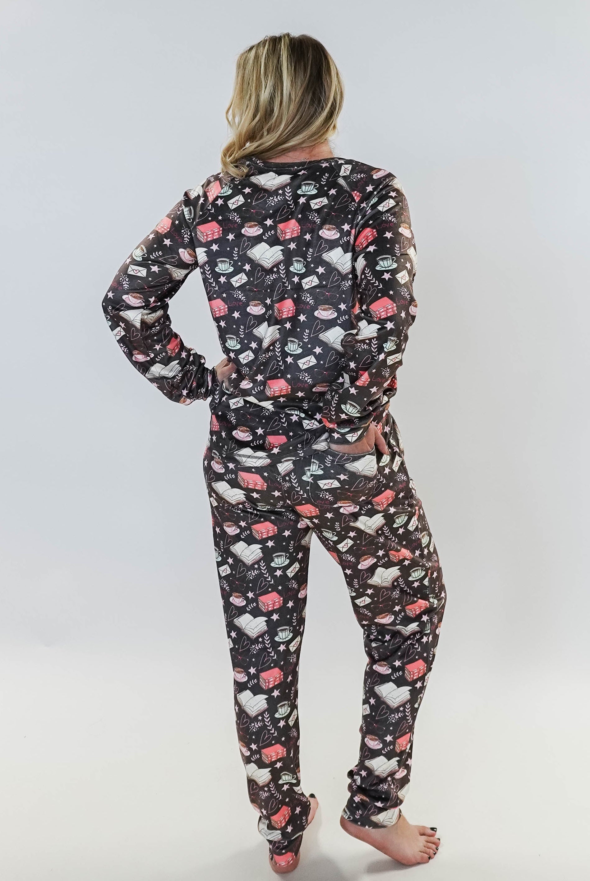 Women's velour printed loungewear set Book Club Print MIRANDA NIC