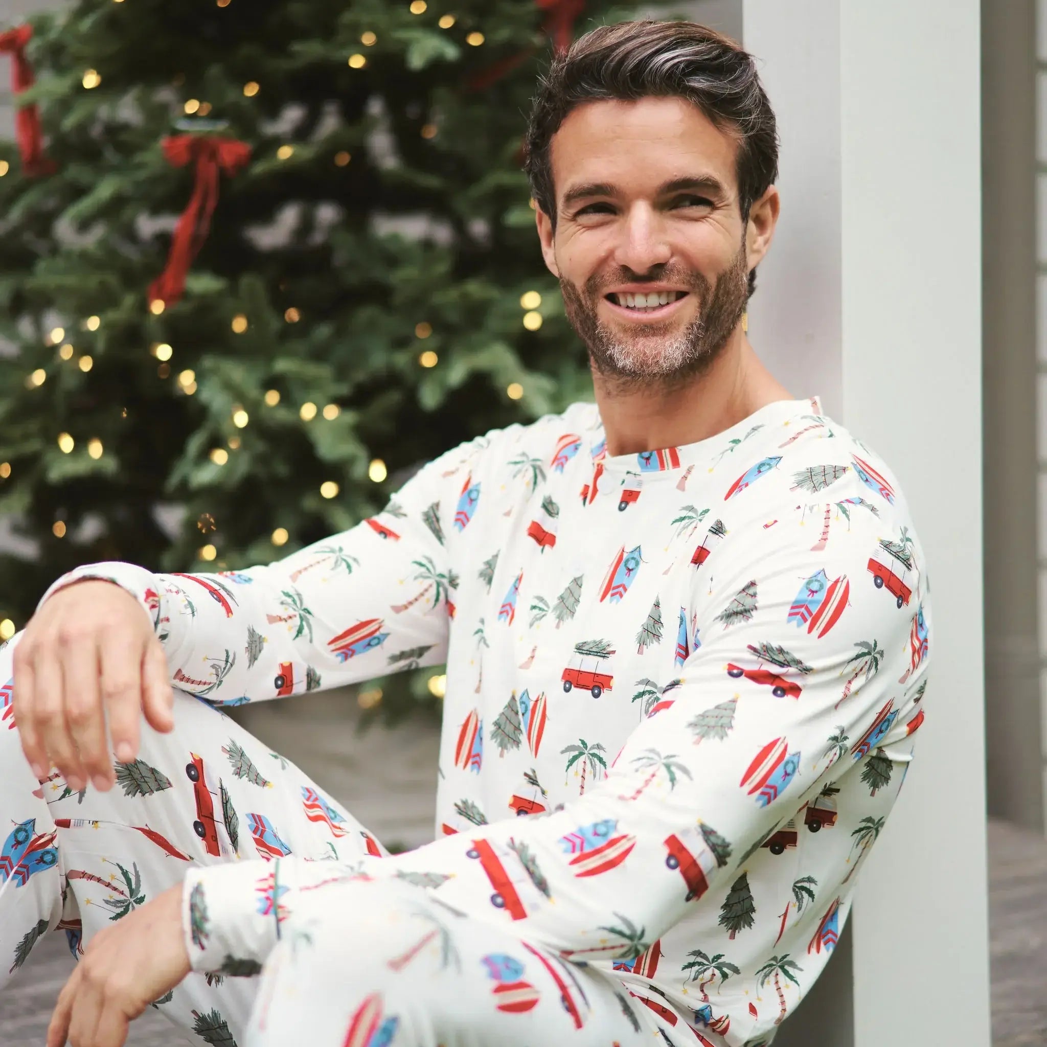 Cali Beachy Christmas Men's Bamboo Henley Jogger Set with festive design, perfect for holiday comfort and style.
