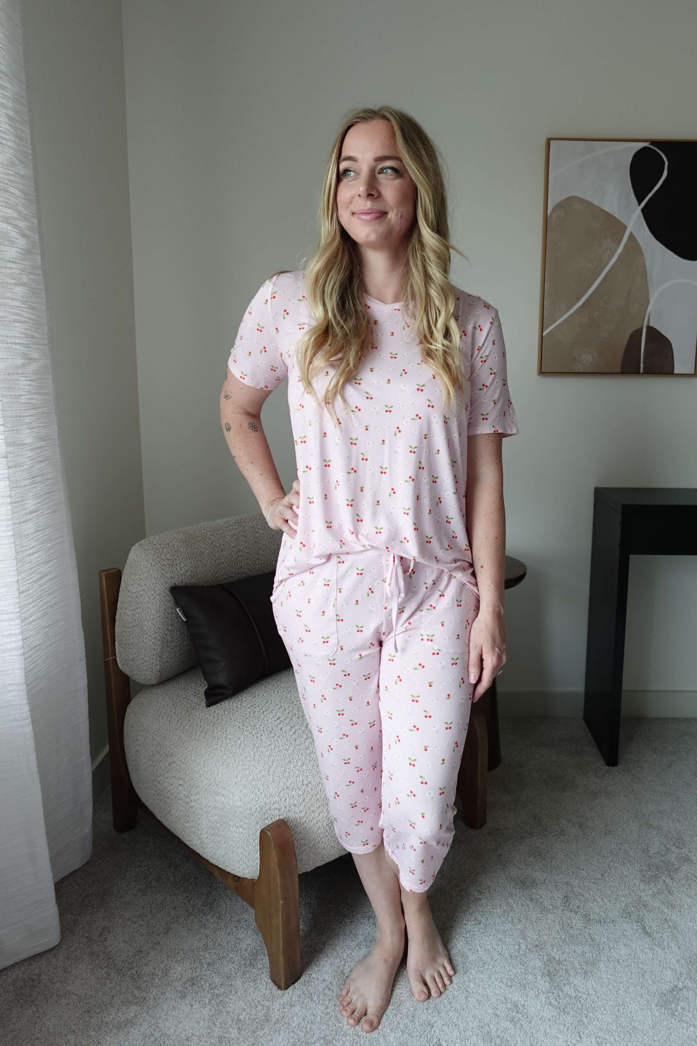 Short Sleeve Tee/Capri - Bamboo | Pink Cherries