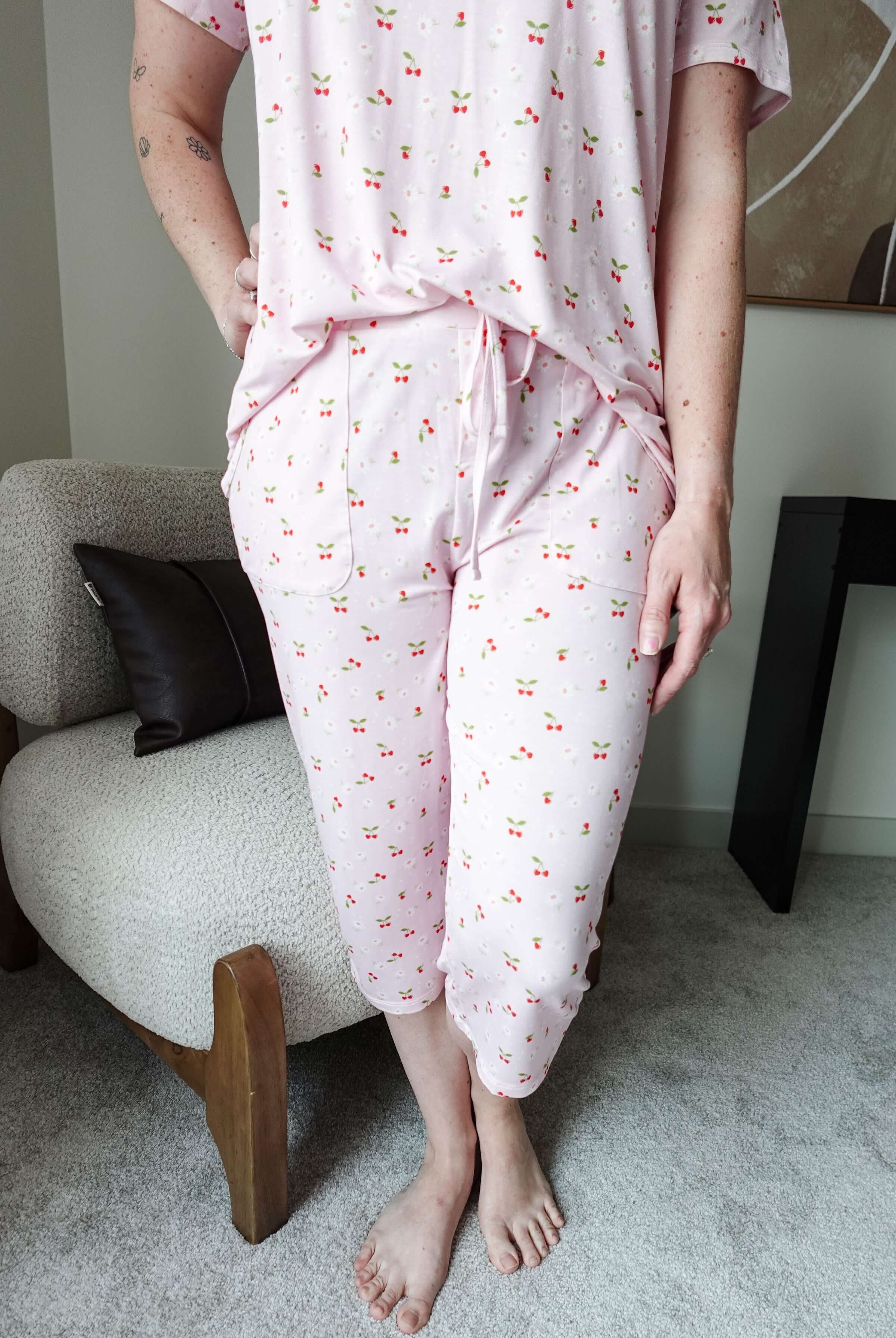 Short Sleeve Tee/Capri - Bamboo | Pink Cherries