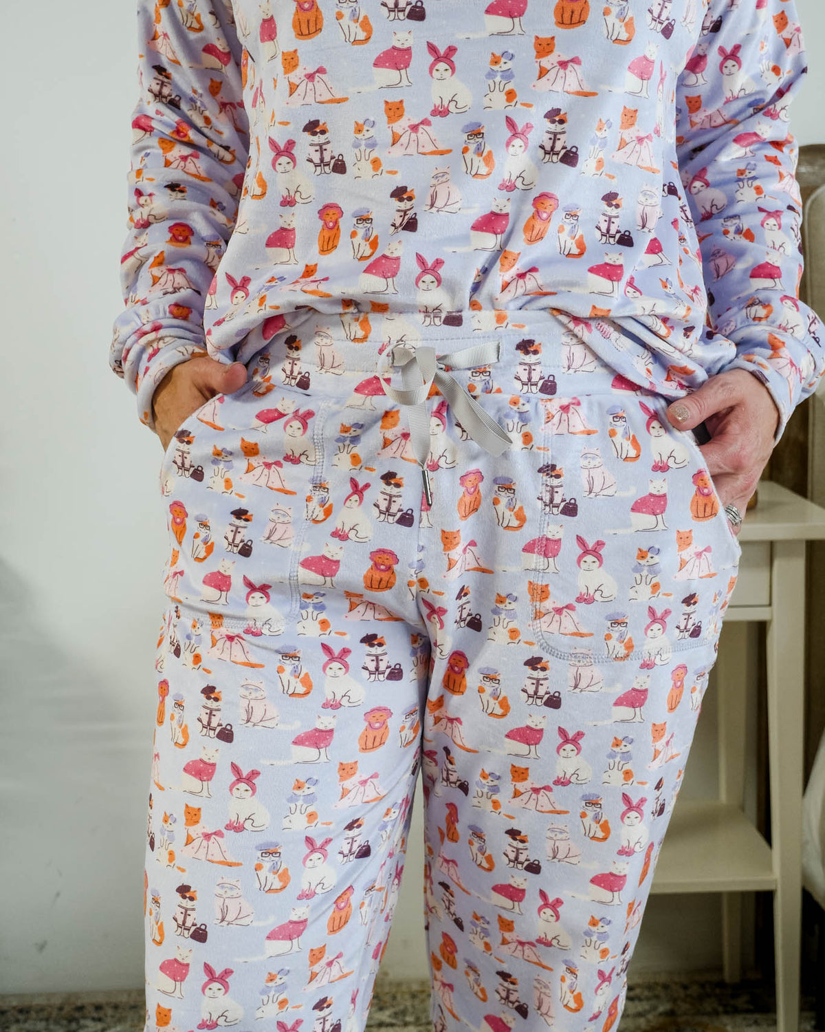 Miranda Nic Catwalk Kitties Purple Velour PJ Set drawstring and pocket detail — Cloud Nine Pajamas Edmonton