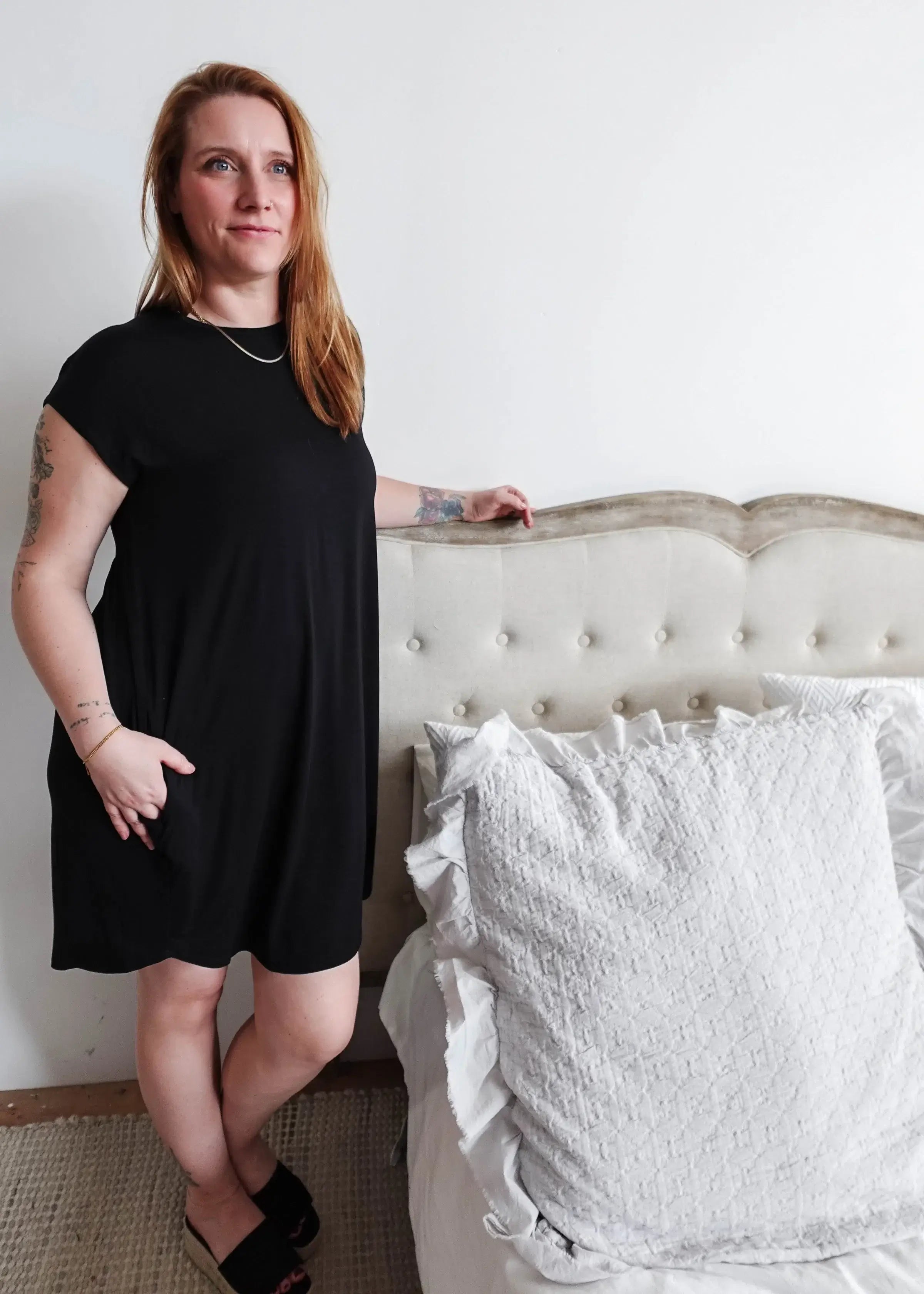 Black Beauty Dress Pleated with Pockets Bamboo | Georgia Rylan