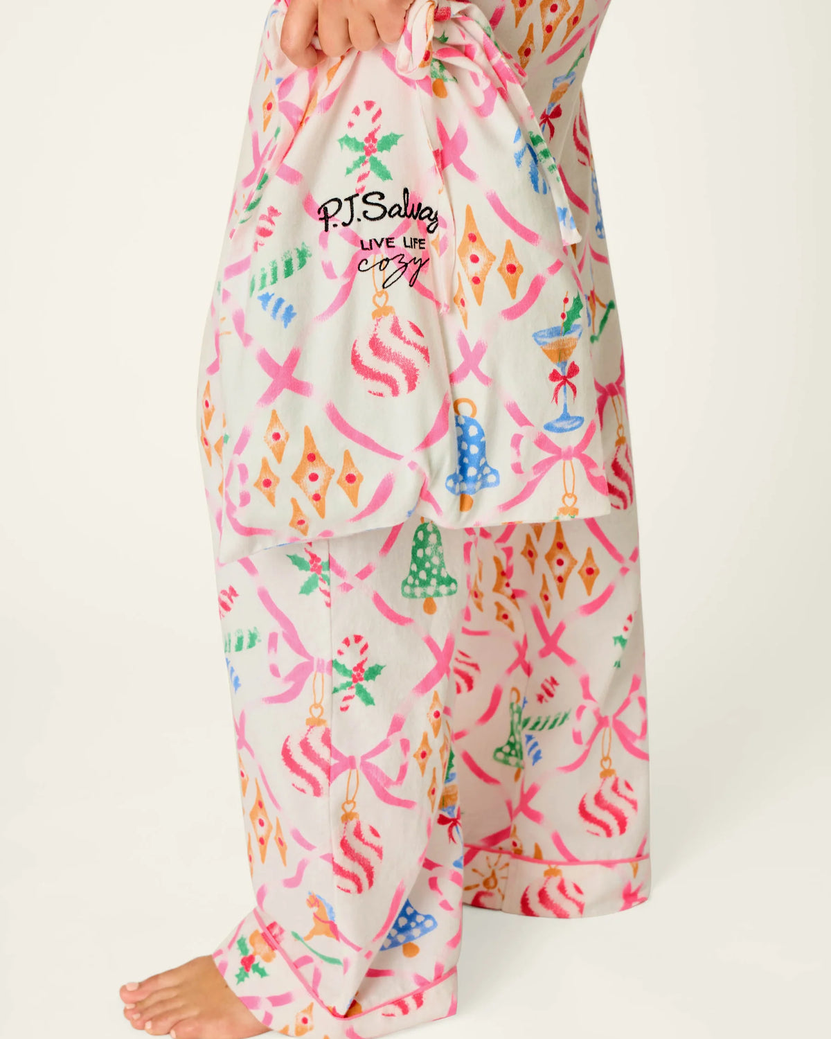 PJ Salvage Deck the Halls Flannel Gift Set full set detail matching bag — Cloud Nine Pajamas Edmonton
