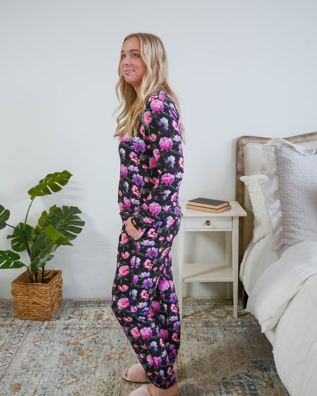 Georgia Rylan women's long sleeve crewneck top and jogger pajama pants set in Dreamy Blooms black floral bamboo Cloud Nine Pajamas Side profile view