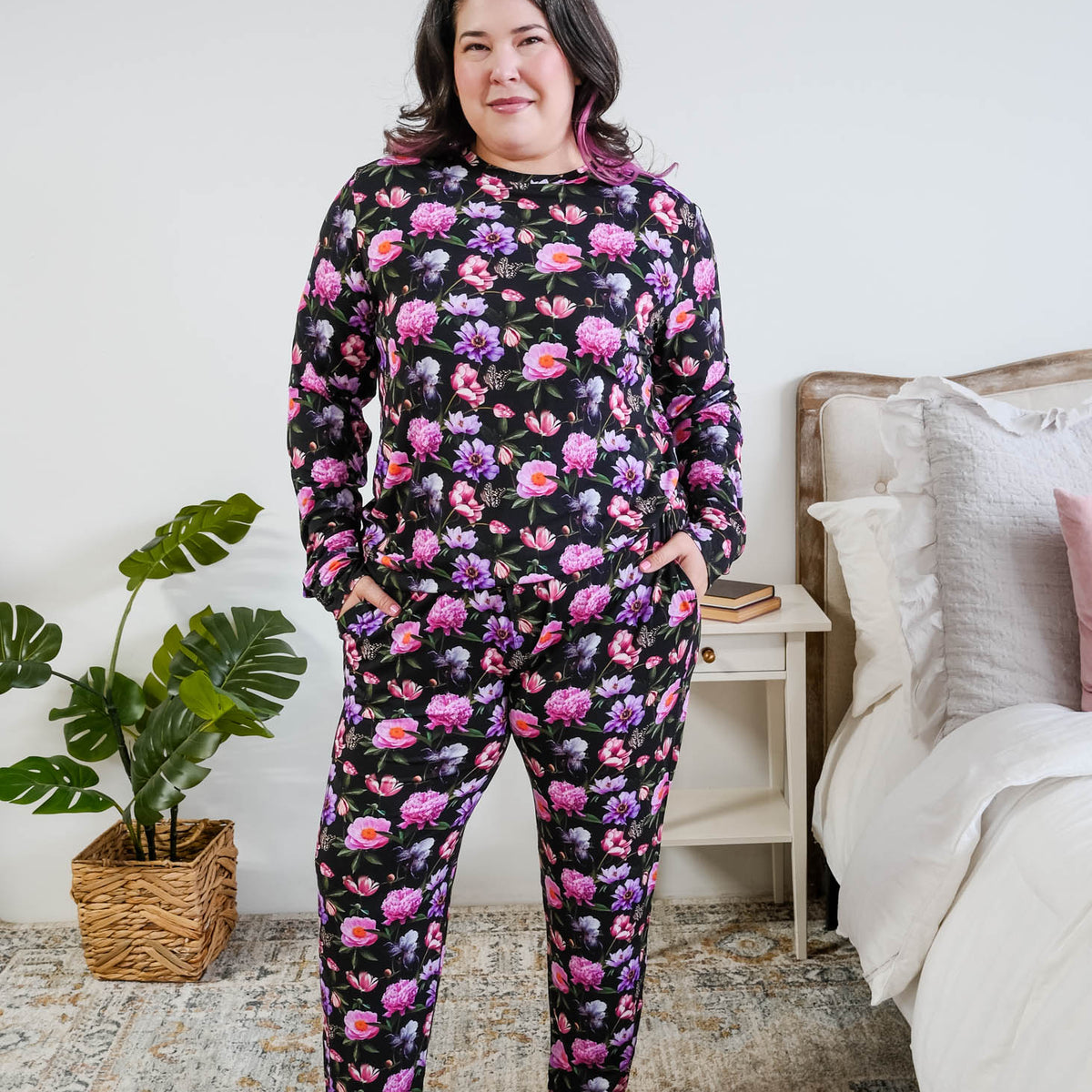 Georgia Rylan women's long sleeve crewneck top and jogger pajama pants set in Dreamy Blooms black floral bamboo Cloud Nine Pajamas on Plus Size Model Full Length