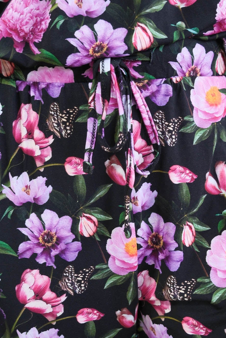 Dreamy Blooms Black FLoral Print Swatch
