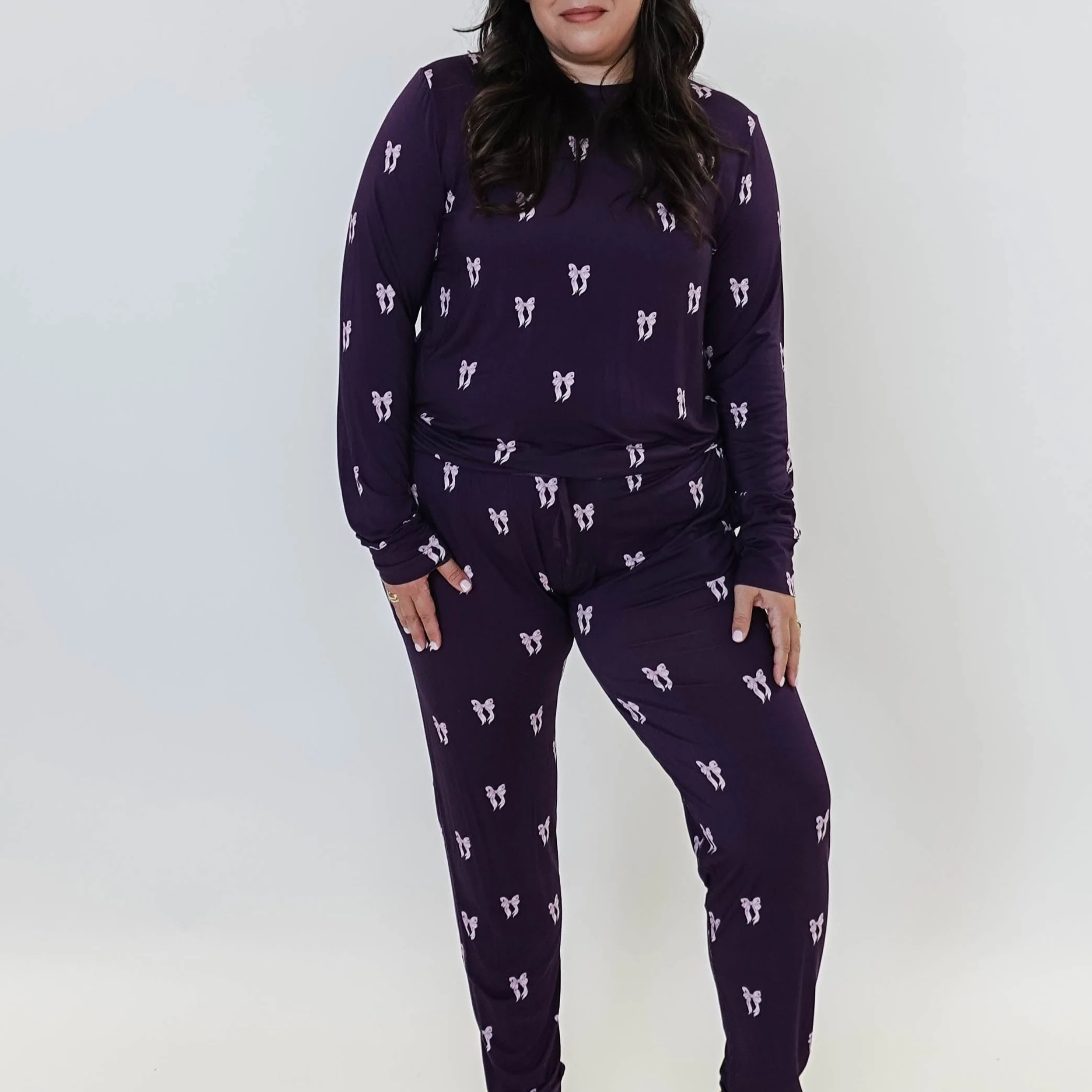 Purple Bows Print Long Sleeve & Jogger Bamboo PJ Set showing model sizing