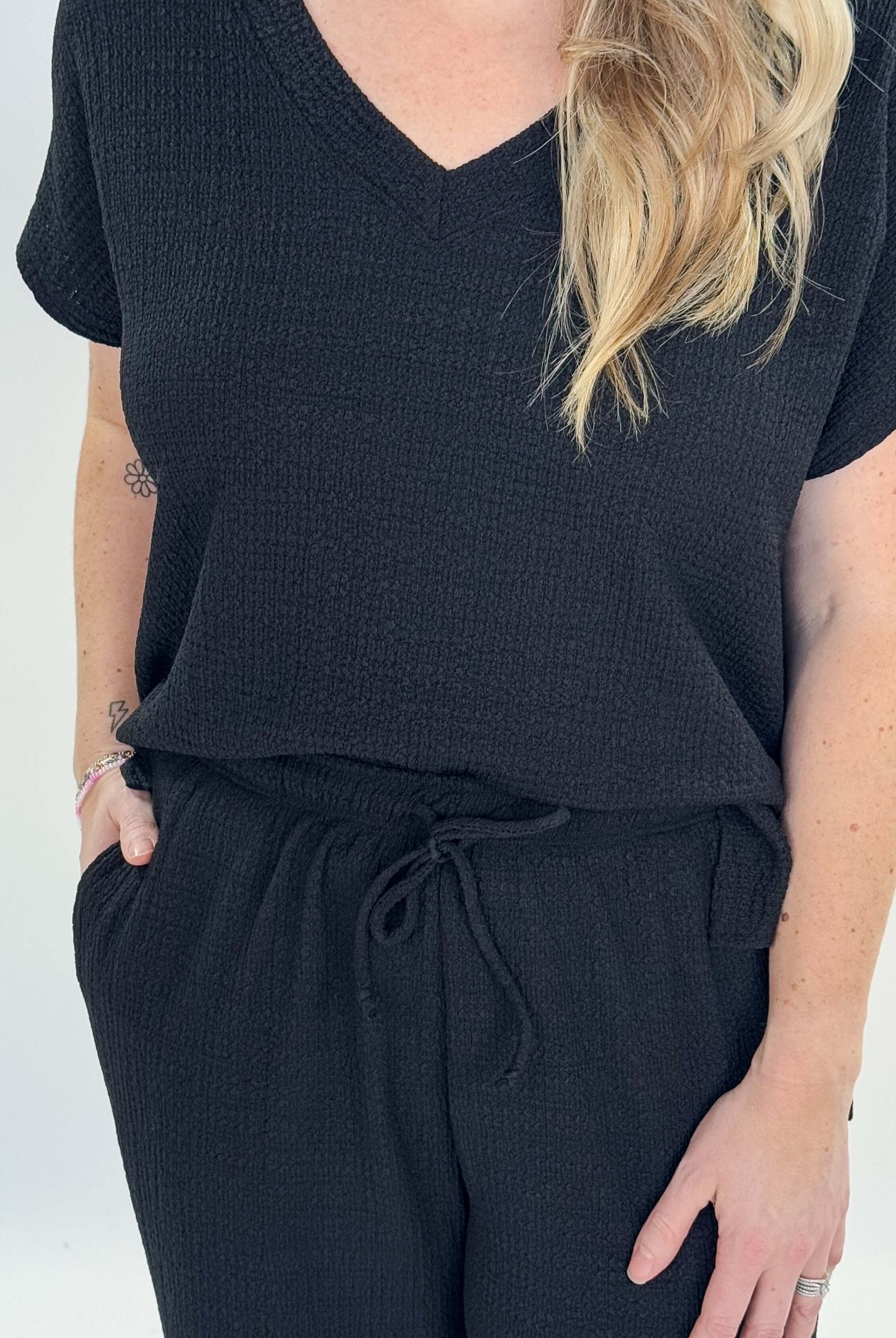 PJ Tee V Neck/ Straight Leg Pant Crepe Knit