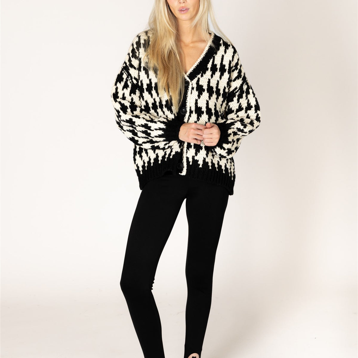 Lyla & Luxe Libby Houndstooth open cardigan model wearing Small — Cloud Nine Pajamas