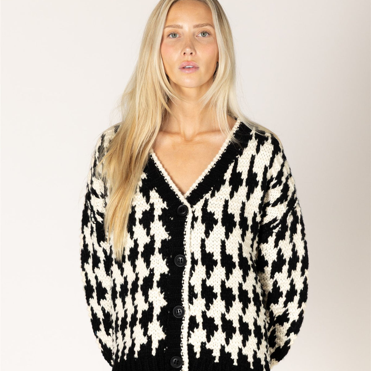Lyla & Luxe Libby houndstooth knit detail close-up — Cloud Nine Pajamas