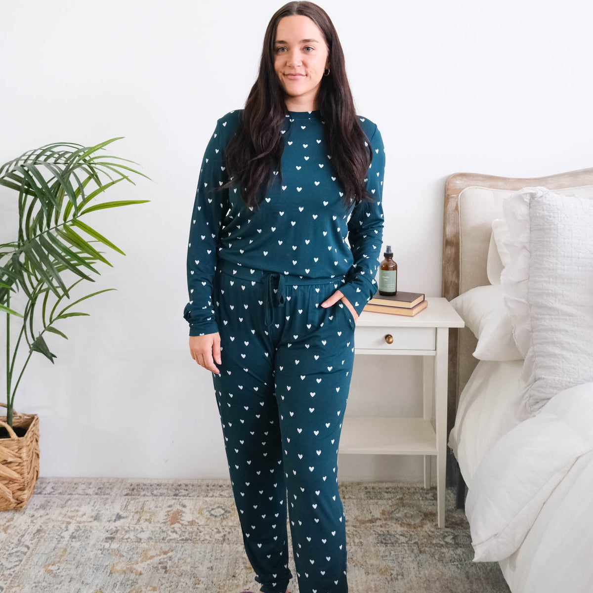 Georgia Rylan Sweetheart Slumber Bamboo Jogger Set model full length — Cloud Nine Pajamas