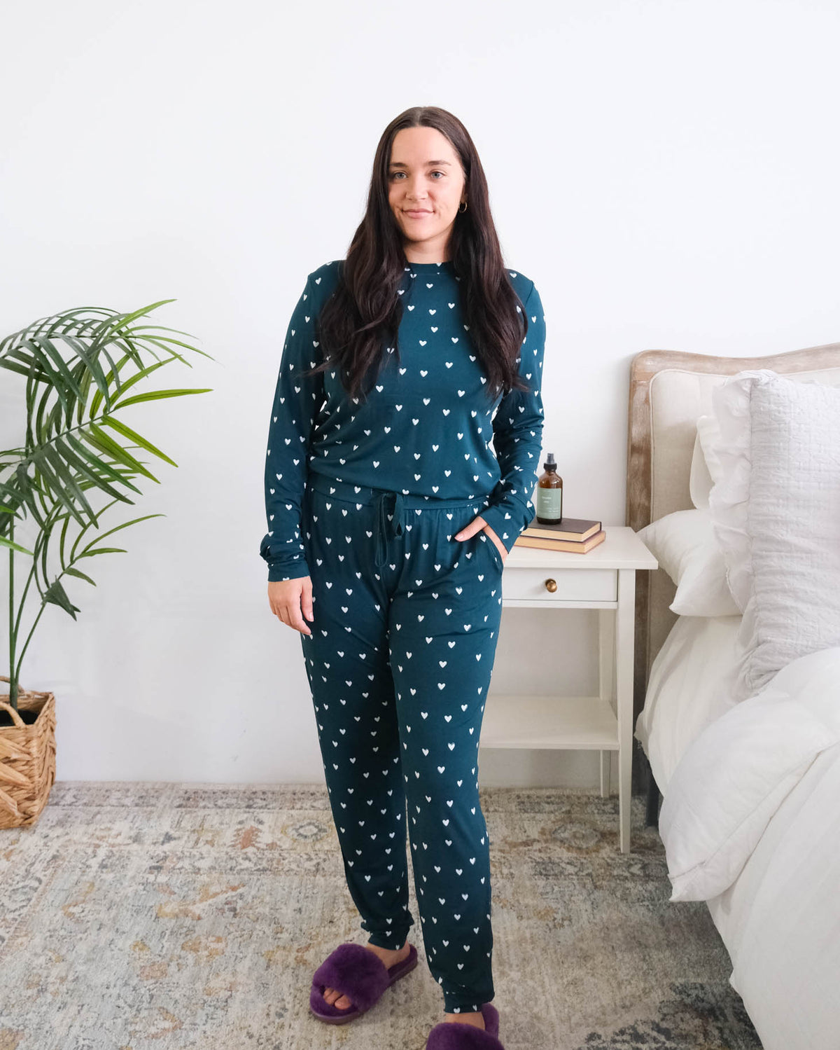 Georgia Rylan Sweetheart Slumber Bamboo Jogger Set model full length — Cloud Nine Pajamas