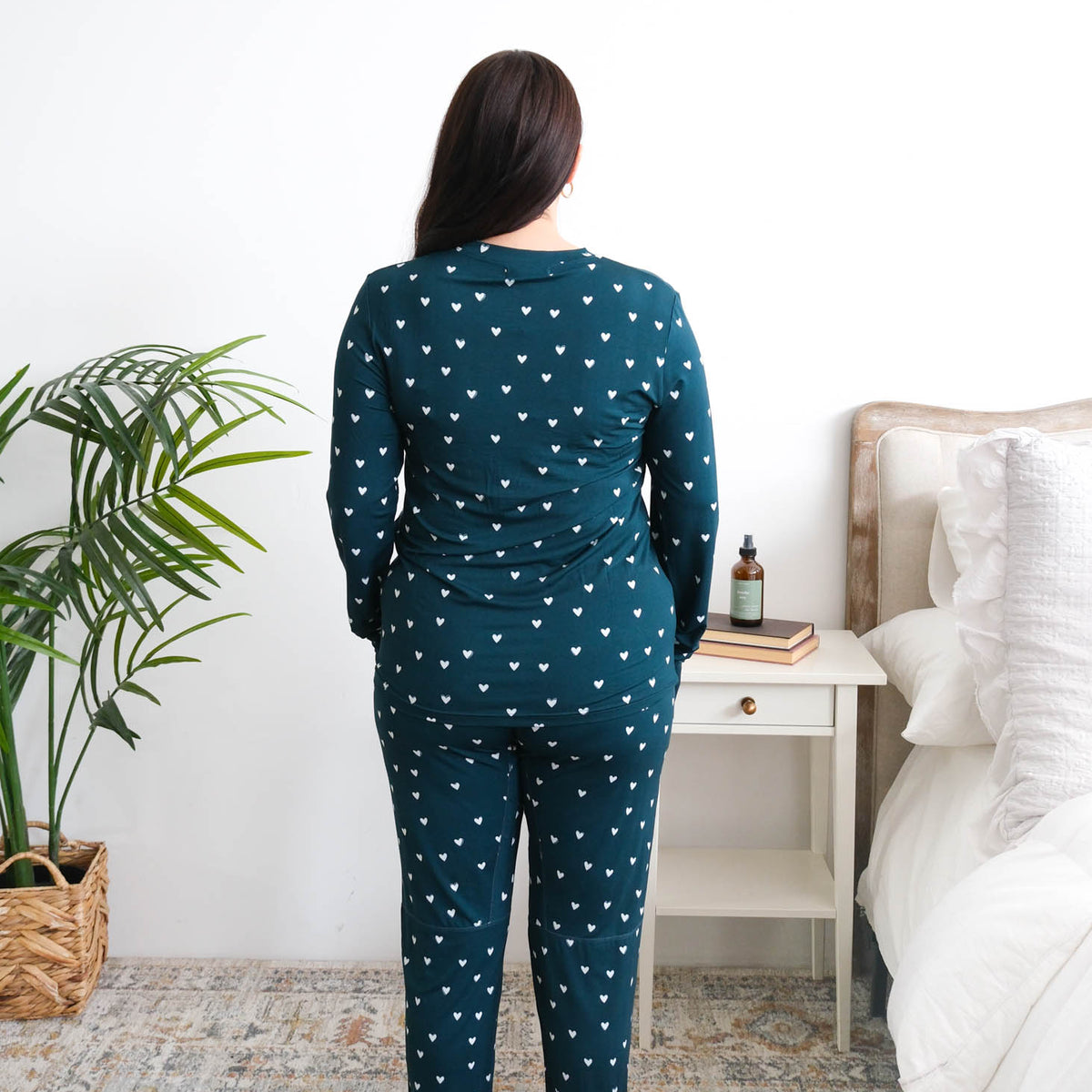 Georgia Rylan Sweetheart Slumber Jogger Set model back view — Cloud Nine Pajamas