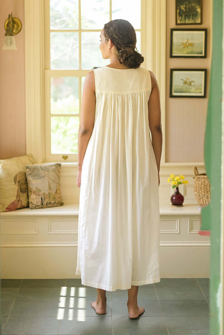 April Cornell Pocket Posies Cotton Nighty - Ecru showing the back on a model