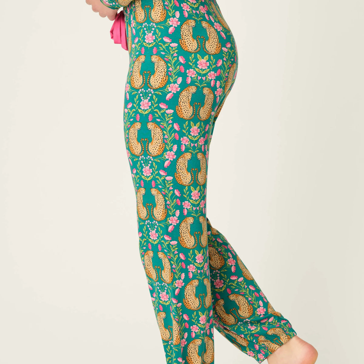 PJ Salvage Cheetah Bonita Dreams set model side view showing jogger length — Cloud Nine Pajamas