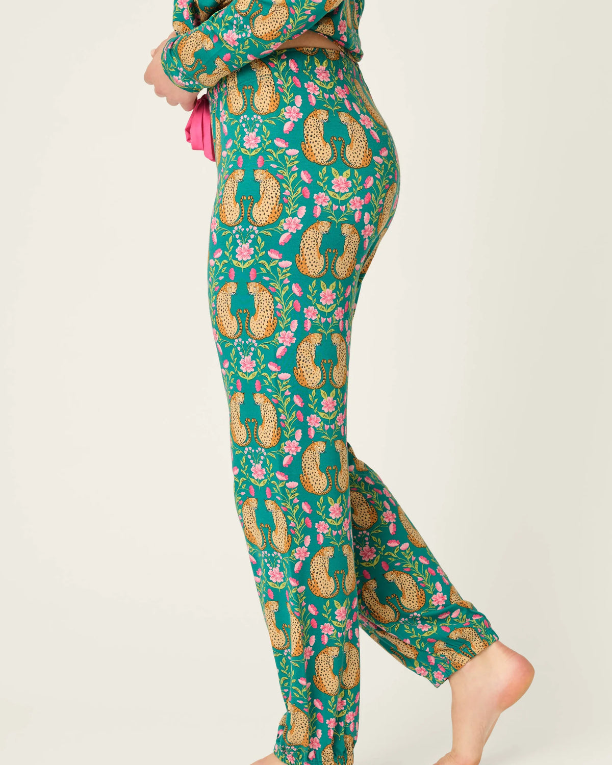 PJ Salvage Cheetah Bonita Dreams set model side view showing jogger length — Cloud Nine Pajamas