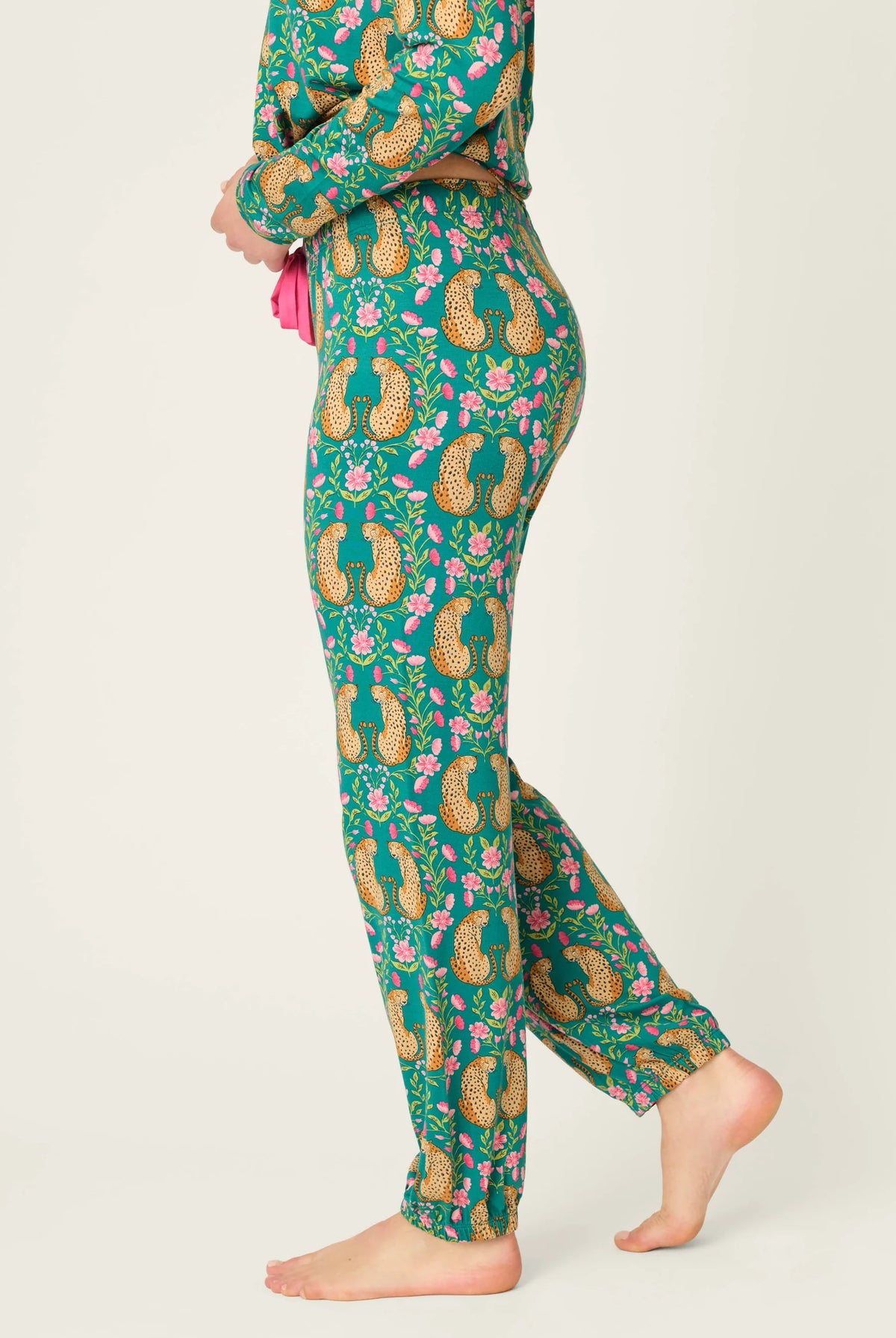 PJ Salvage Cheetah Bonita Dreams set model side view showing jogger length — Cloud Nine Pajamas
