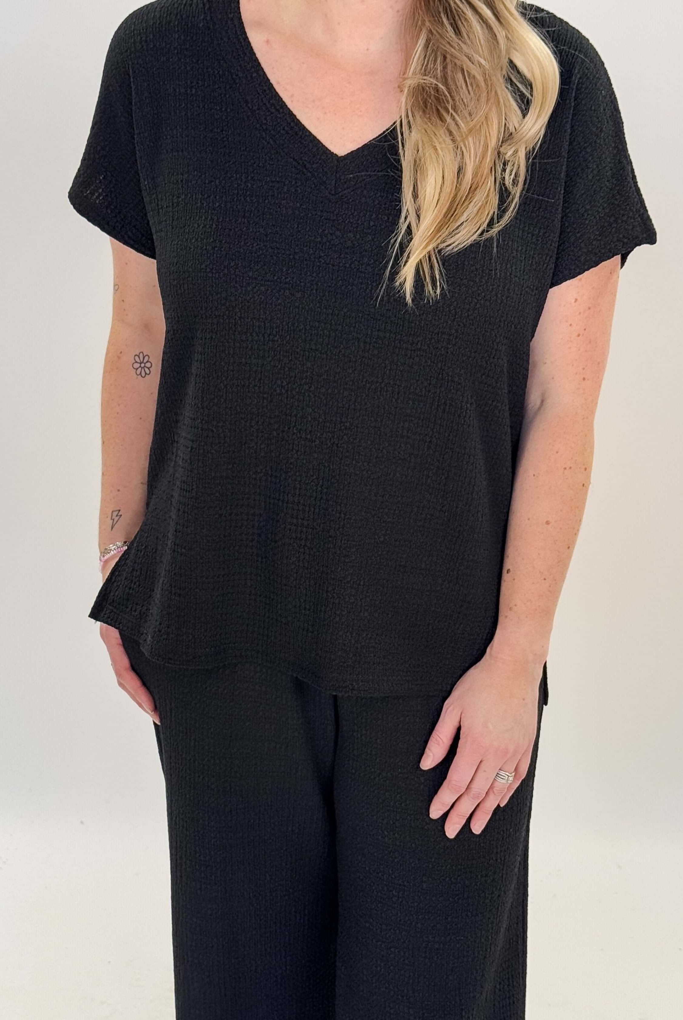 PJ Tee V Neck/ Straight Leg Pant Crepe Knit