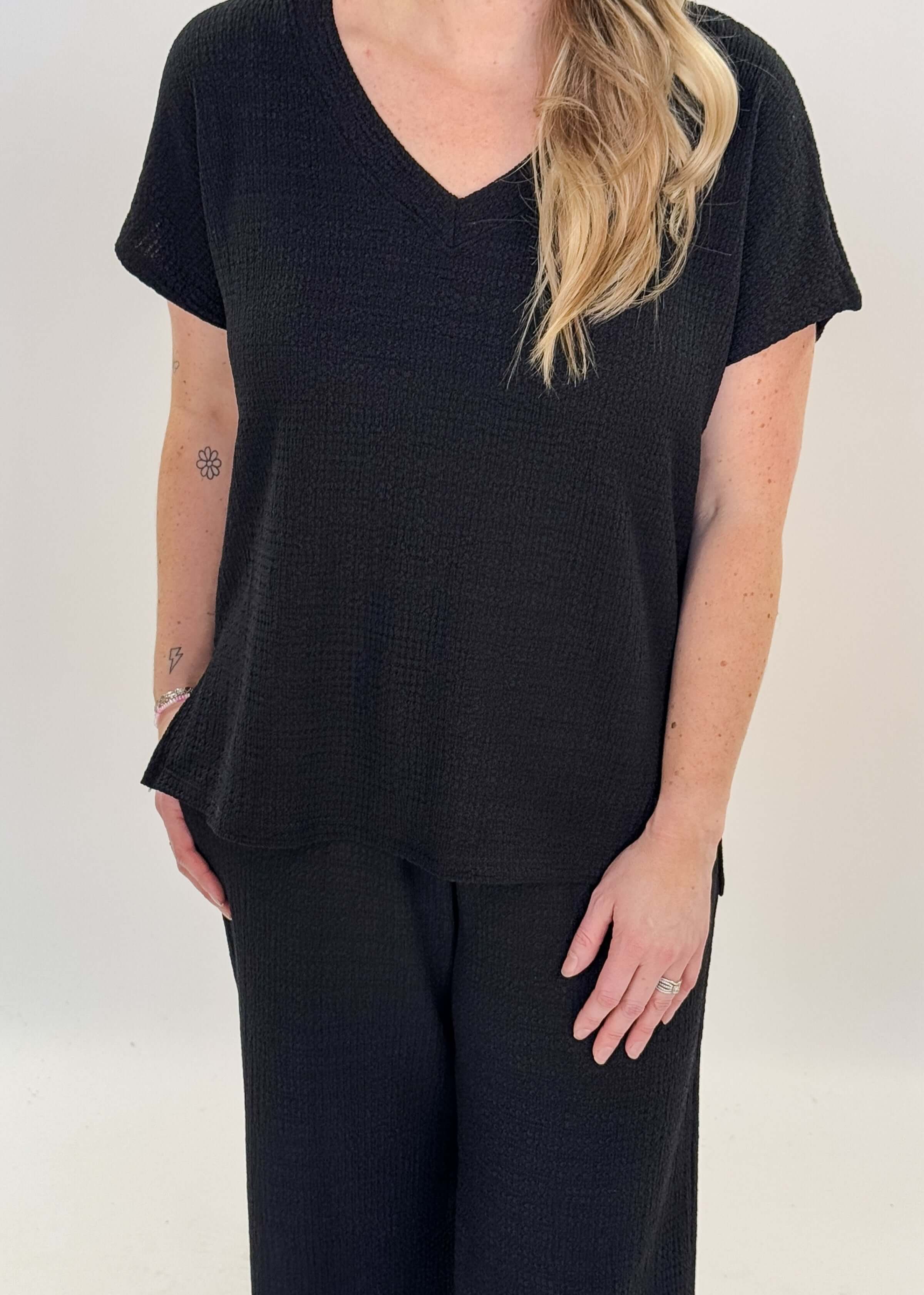 PJ Tee V Neck/ Straight Leg Pant Crepe Knit