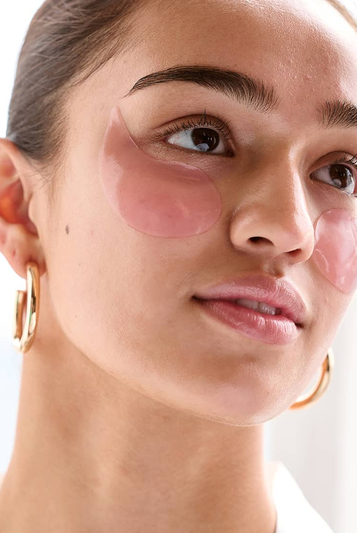 Serve Chilled Rosé Hydrating Eye Gels | Patchology (15 Pairs/Tin)