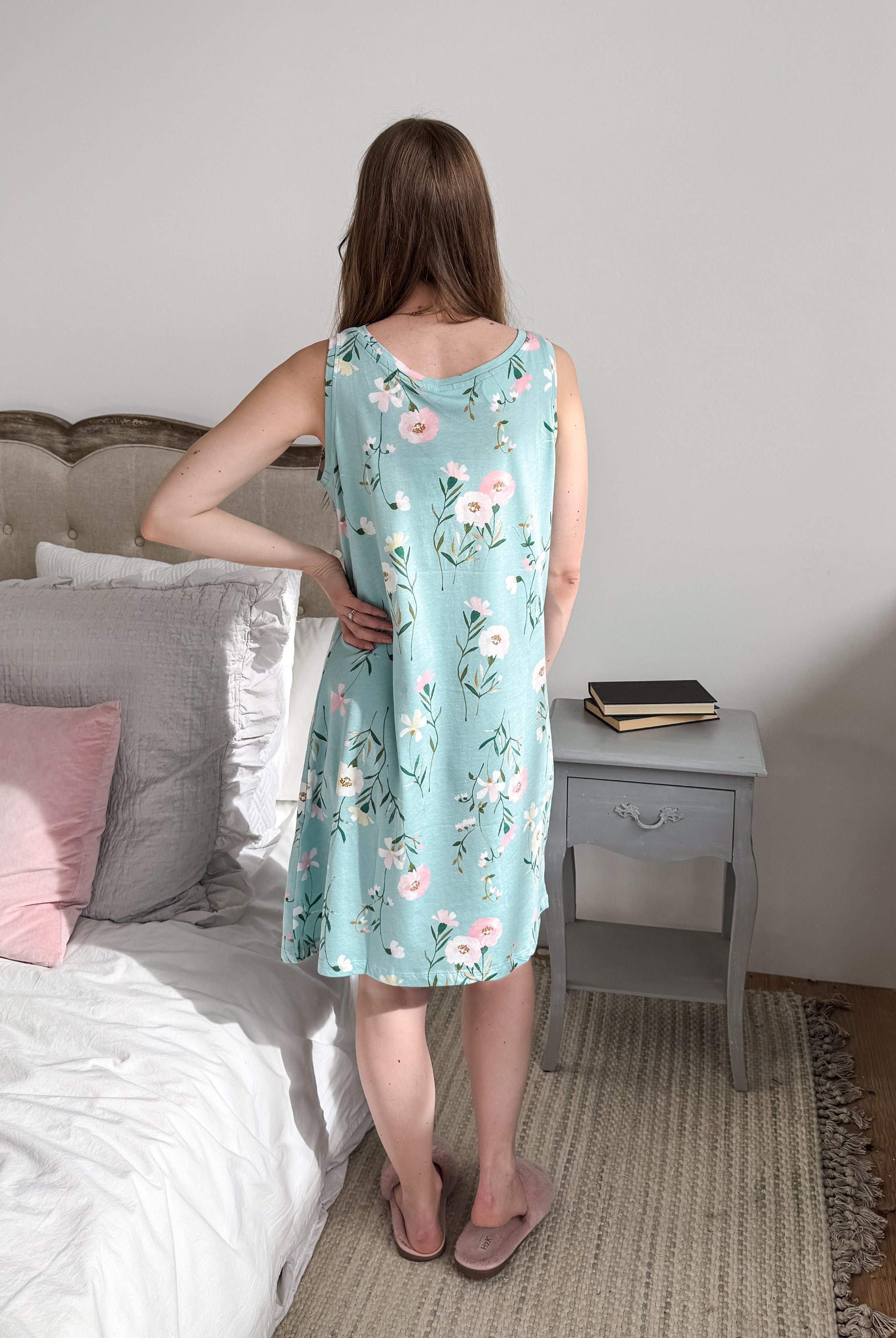 Ringella Floral Ruffle-Trim Nightgown – Romantic, Breathable, Stylish