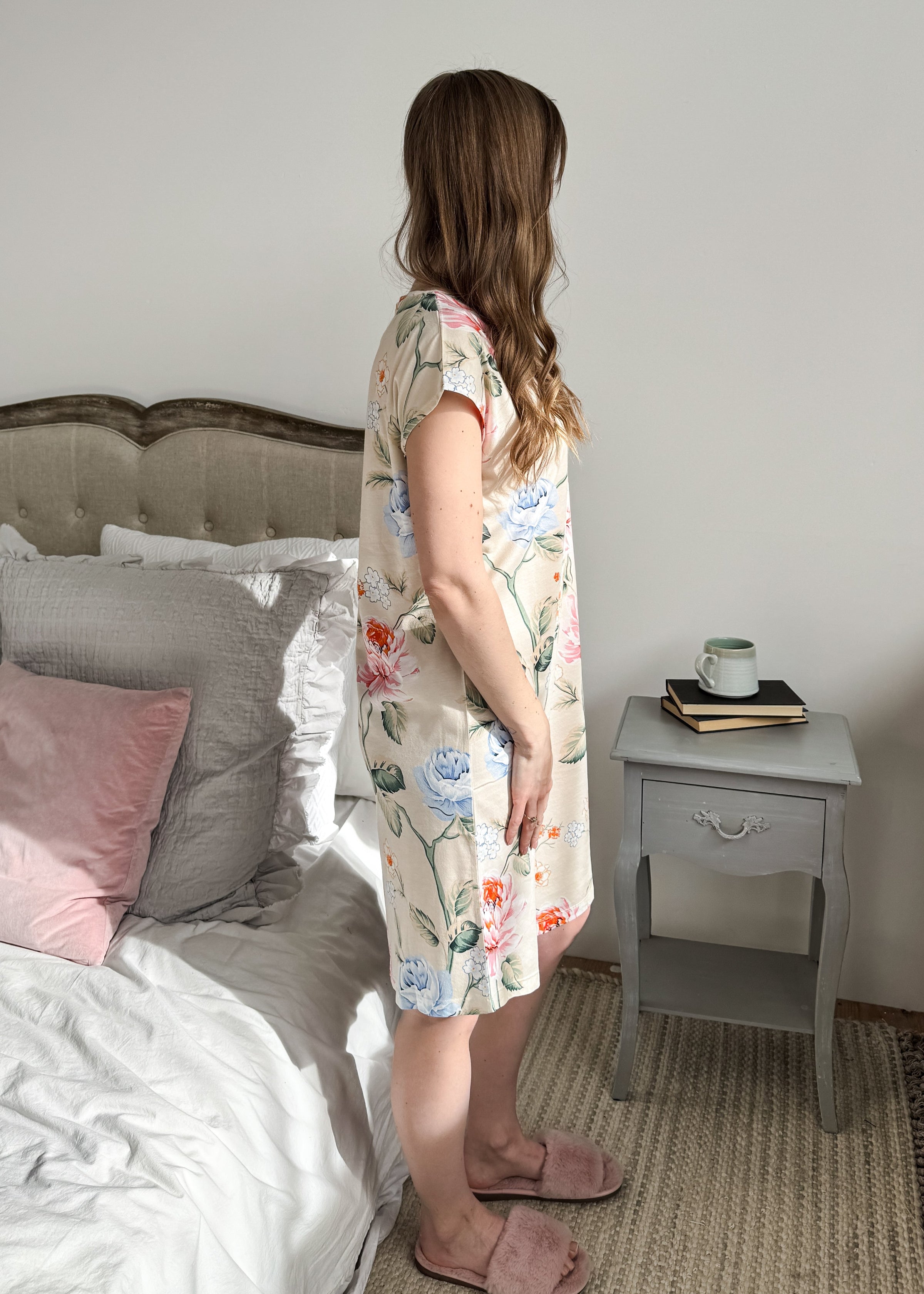 Ringella Peony Print Sleeveless Nightdress – Breathable, Floral, Stylish