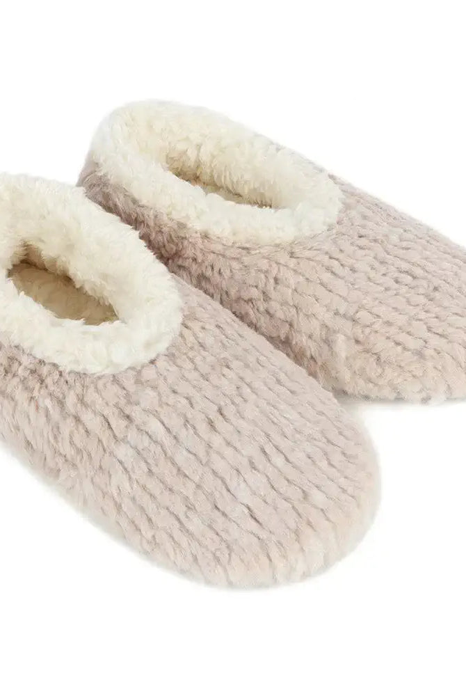 Snoozies Teddy Bear Faux Fur Slippers with Memory Foam Sole in oatmeal beige showing top view
