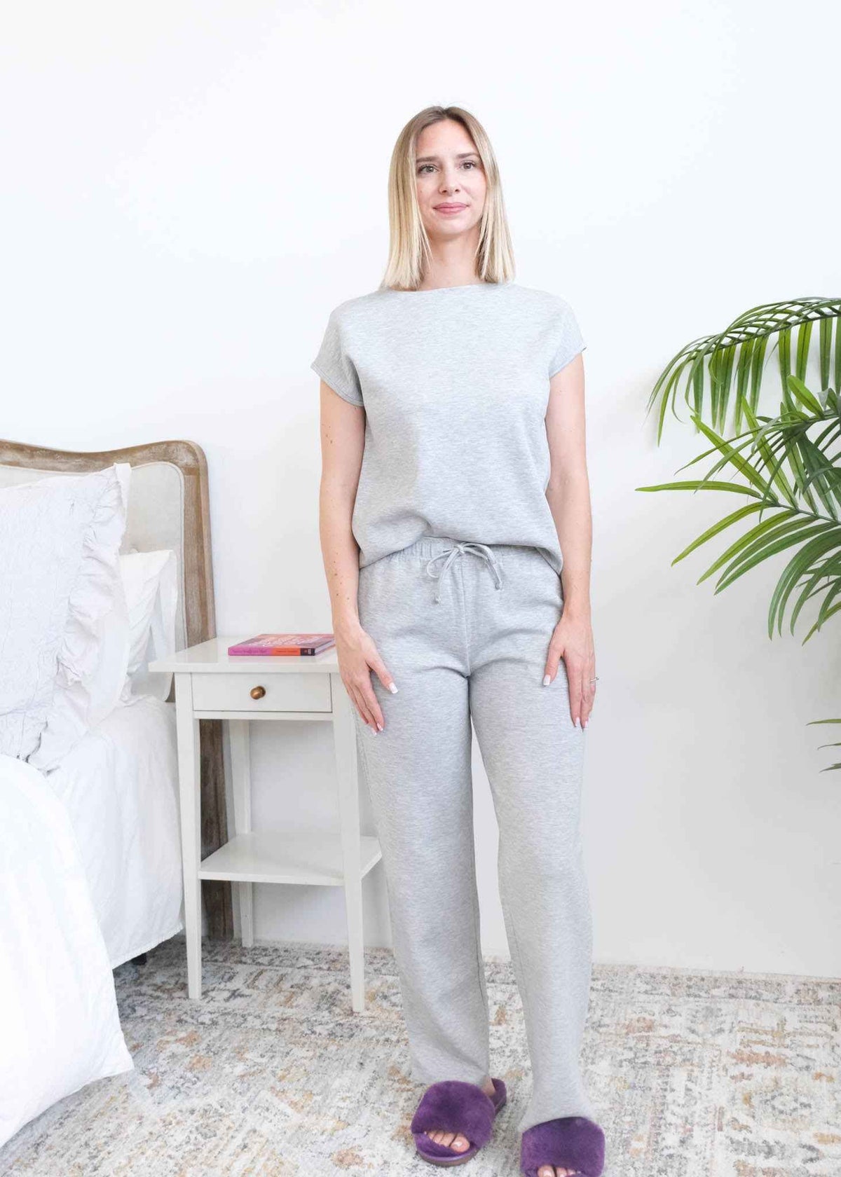 Miranda Nic The Robyn Lounge Set Heather Grey full length model view — Cloud Nine Pajamas Edmonton