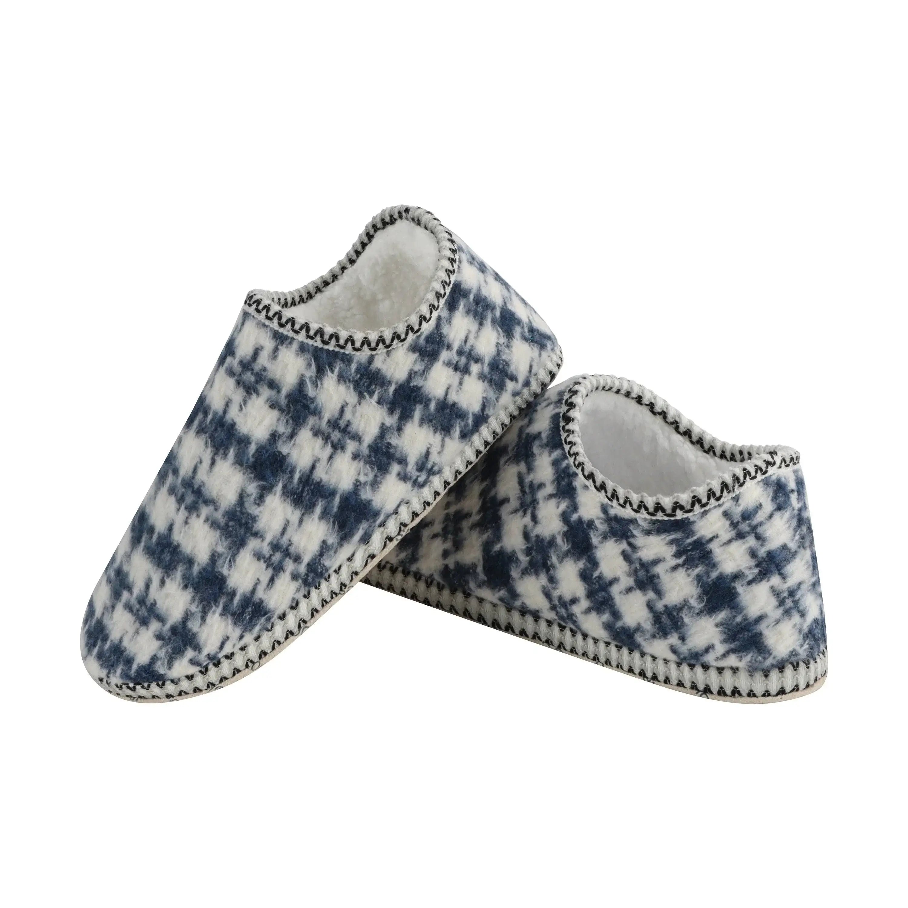 Snoozies Women's Houndstooth Cabin Bootie Blue