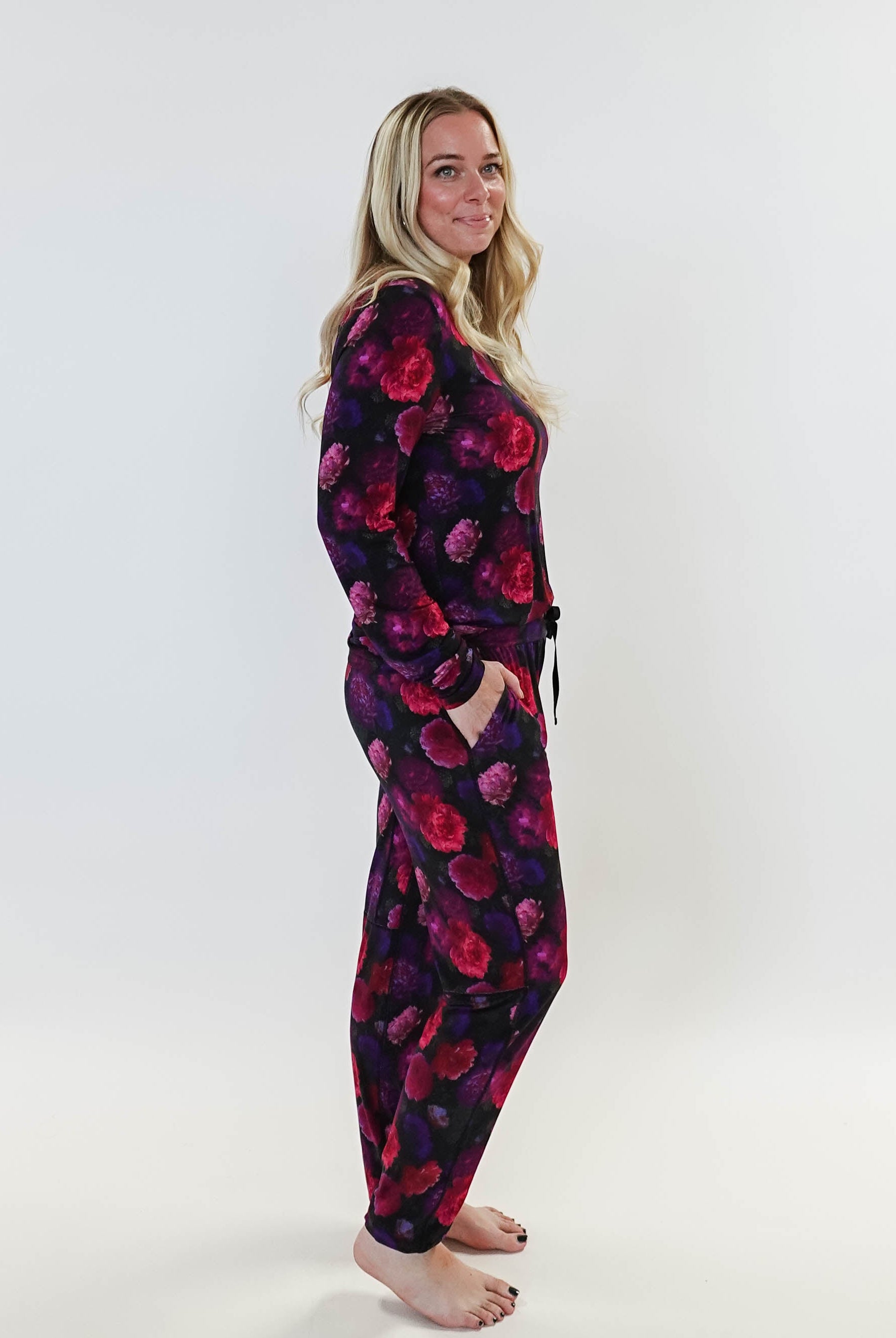 Winter Blossom Long Sleeve Jogger Bamboo PJ Set Women's Bamboo Loungewear Jogger Set Printed purple Floral GEORGIA RYLAN