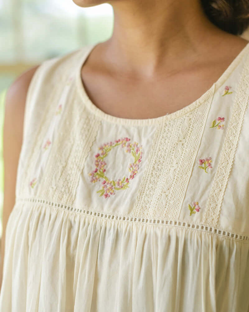 April Cornell Pocket Posies Cotton Nighty - Ecru