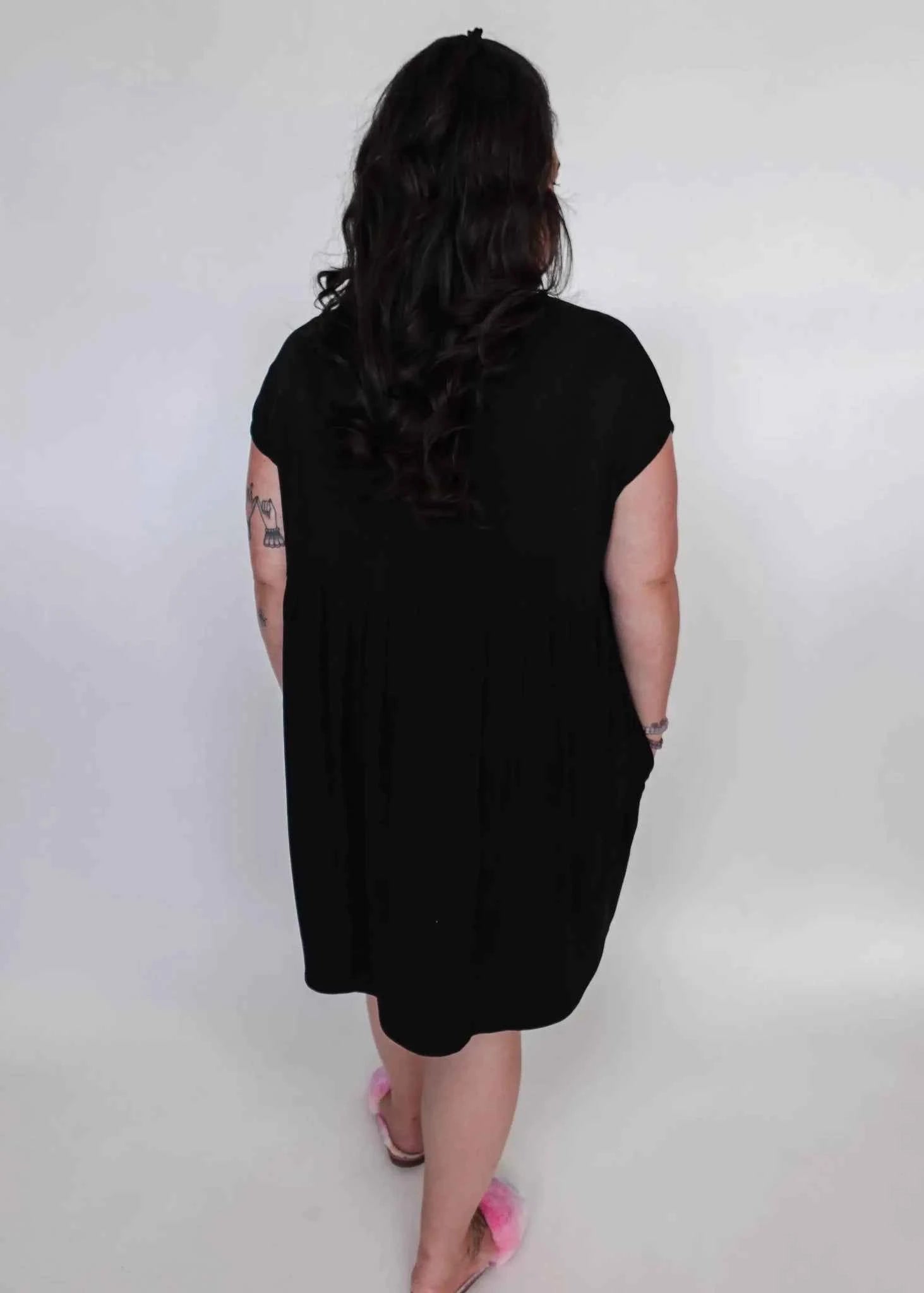Georgia Rylan Women's Bamboo Pleated Dress with Pockets in Black