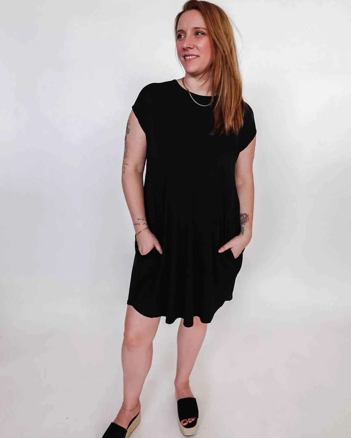 Georgia Rylan Women's Bamboo Pleated Dress with Pockets in Black