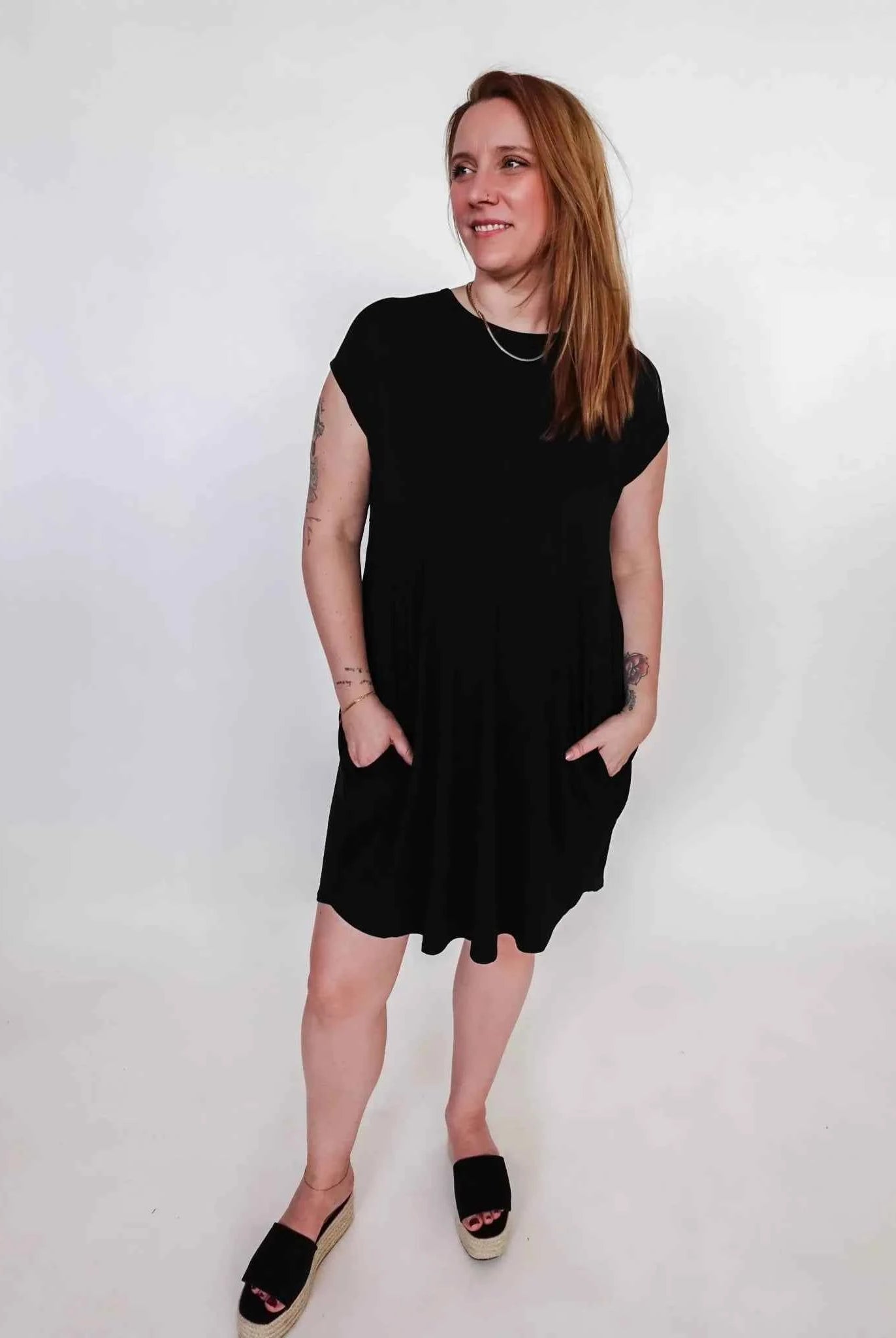 Georgia Rylan Women's Bamboo Pleated Dress with Pockets in Black
