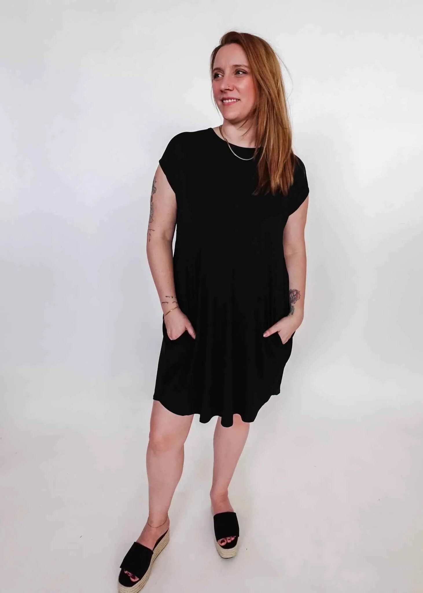 Georgia Rylan Women's Bamboo Pleated Dress with Pockets in Black