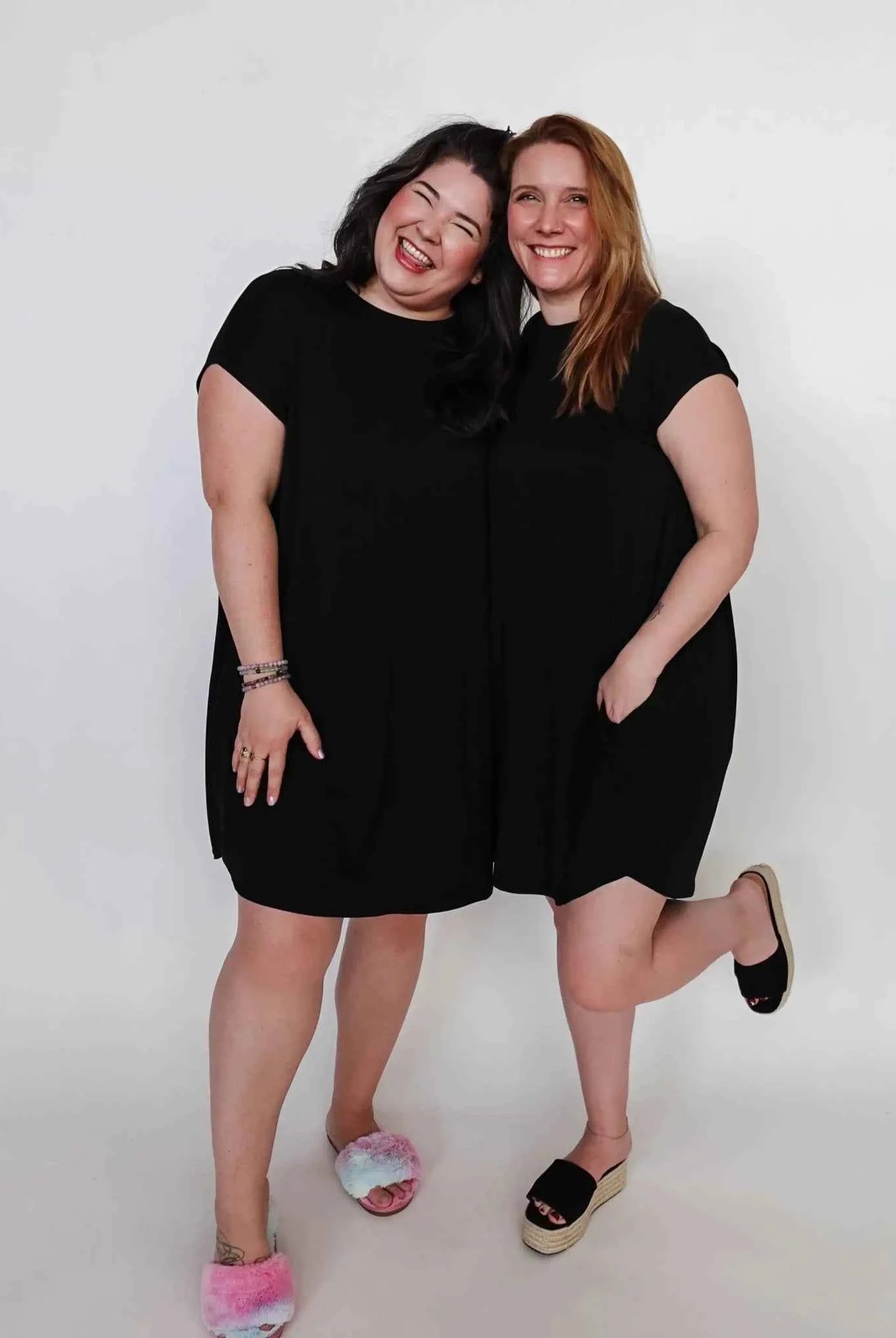 Georgia Rylan Women's Bamboo Pleated Dress with Pockets in Black