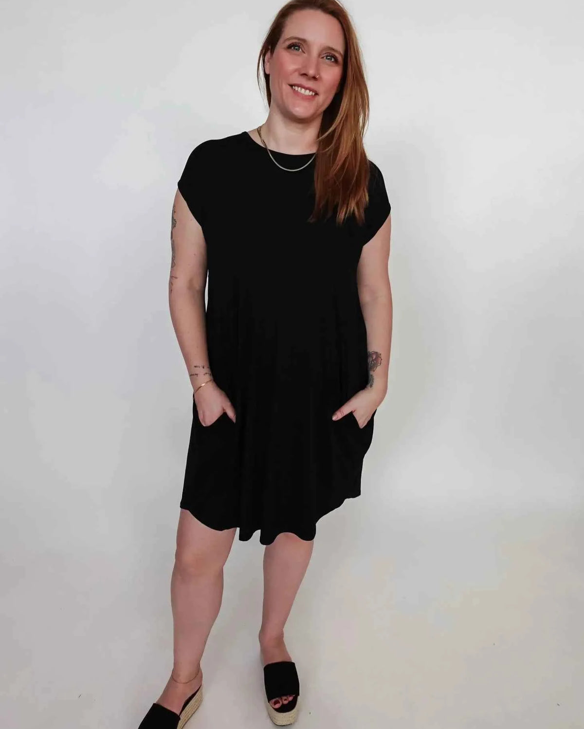 Georgia Rylan Women's Bamboo Pleated Dress with Pockets in Black
