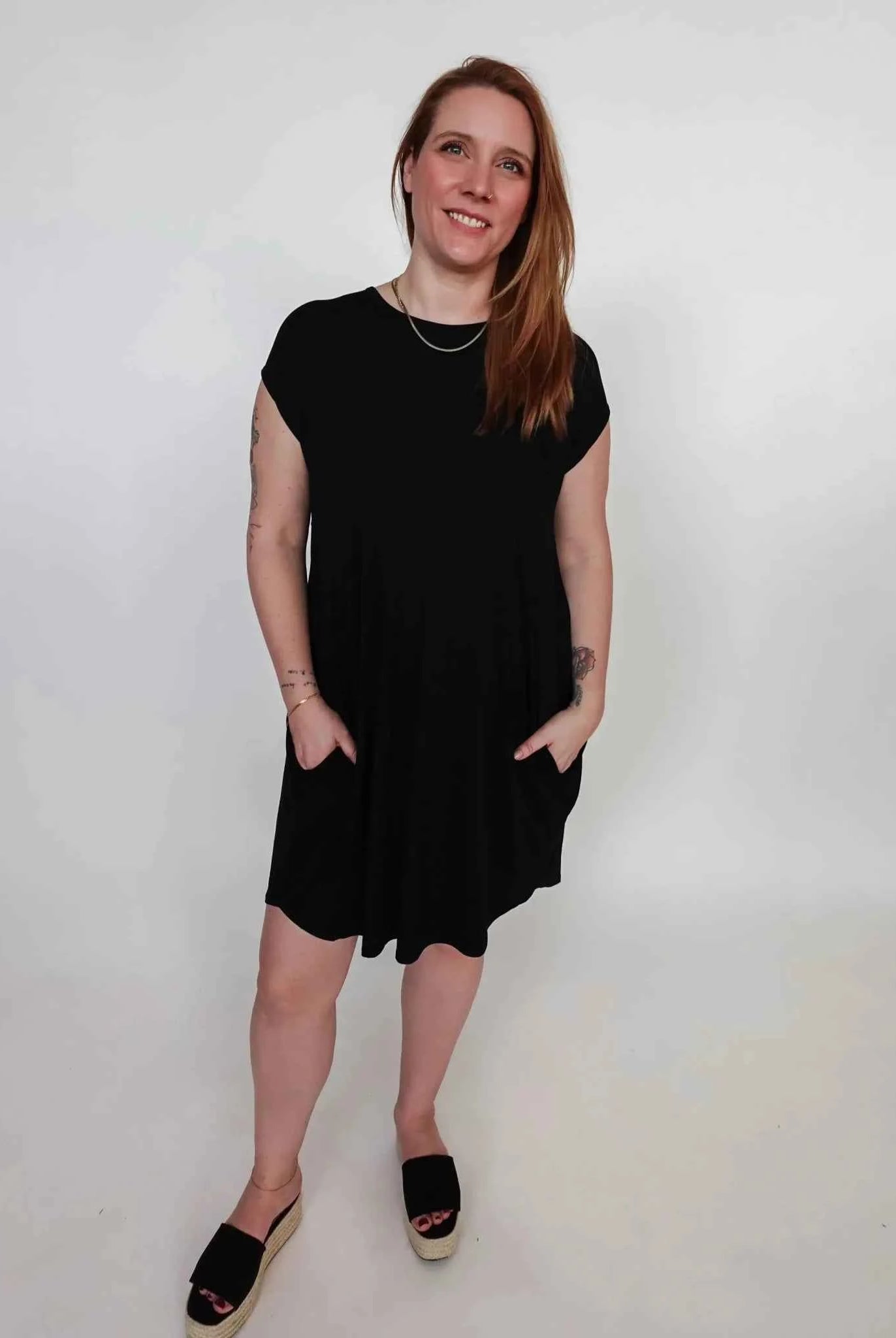 Georgia Rylan Women's Bamboo Pleated Dress with Pockets in Black
