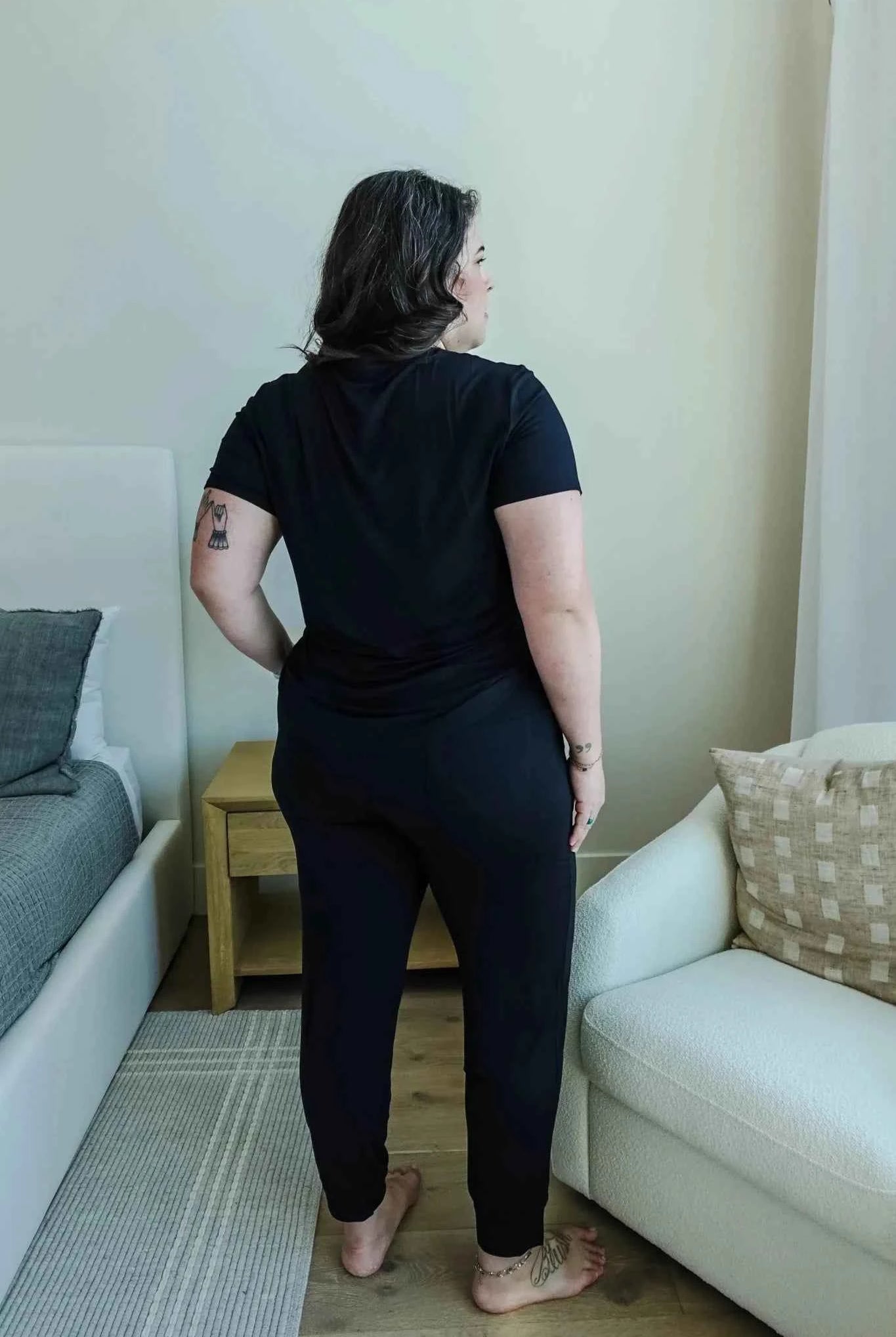 Georgia Rylan Women's Bamboo Short Sleeve Tee and Jogger Pant Lounge Set in Black