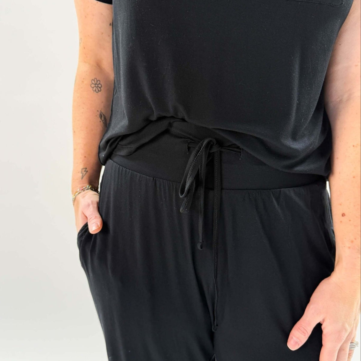 Black Tee/Straight Pant Bamboo Loungewear Set | Georgia Rylan classic black lounge set for women close up of pant waistband and drawstring