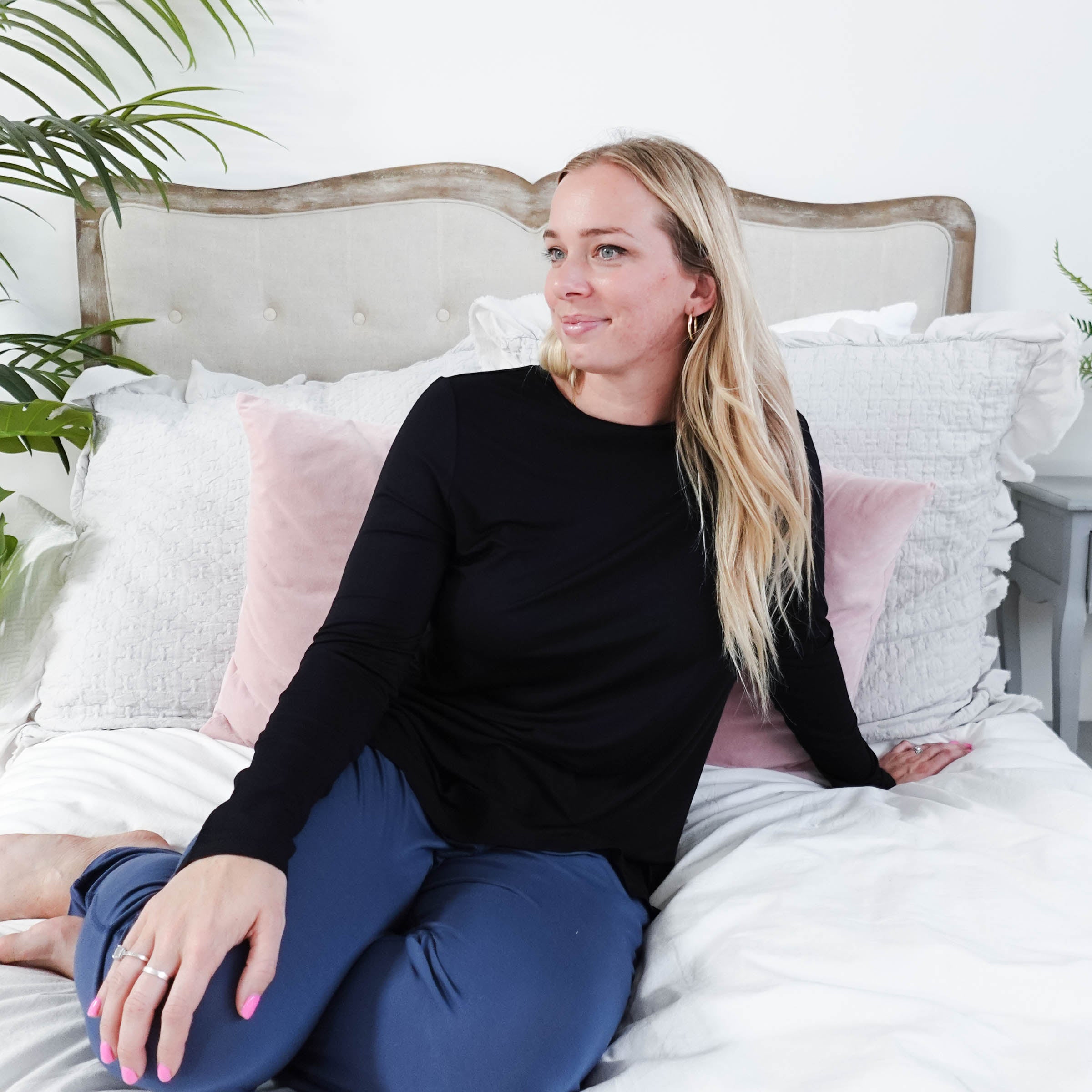 women's long sleeve black crew neck top bamboo georgia rylan