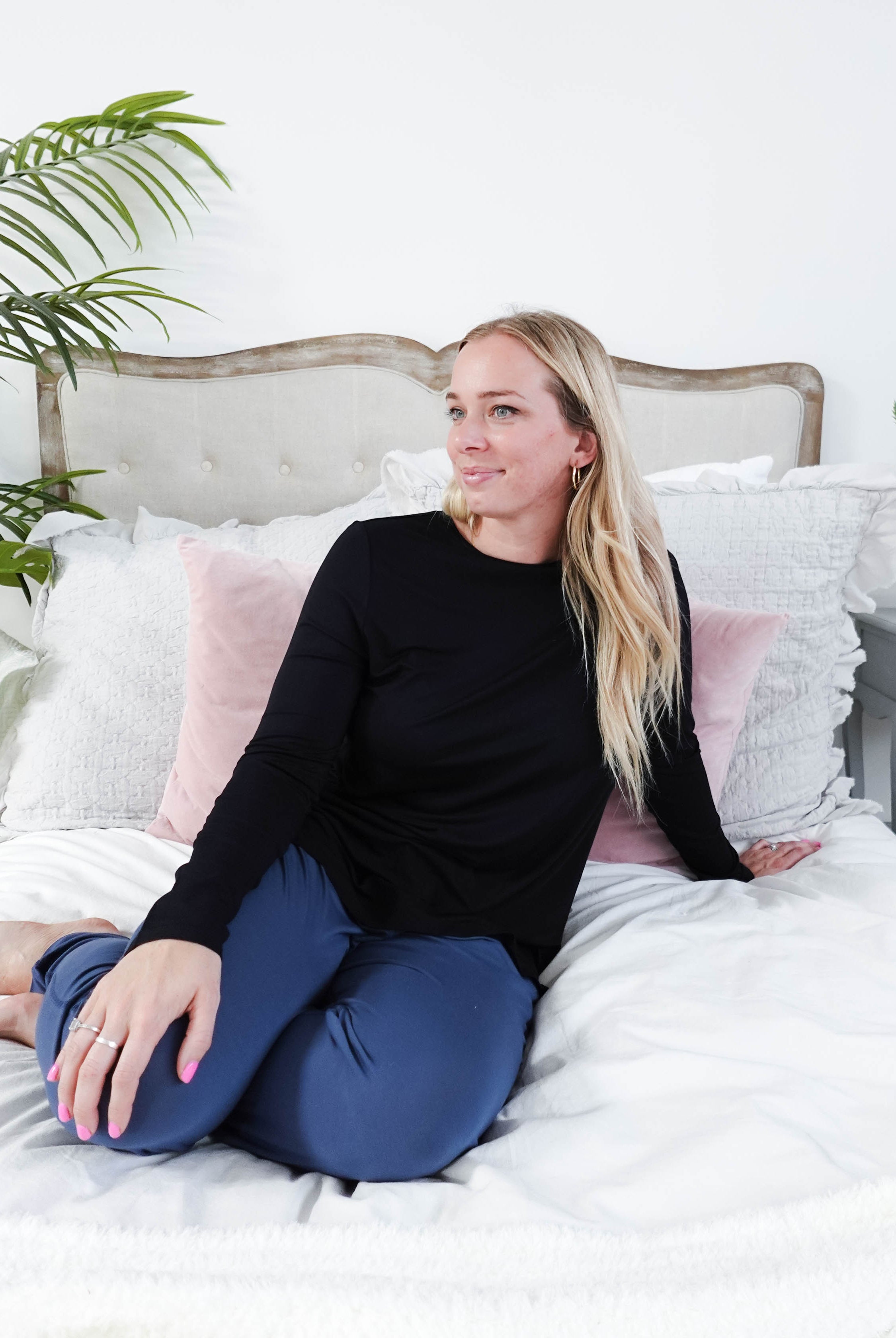 women's long sleeve black crew neck top bamboo georgia rylan