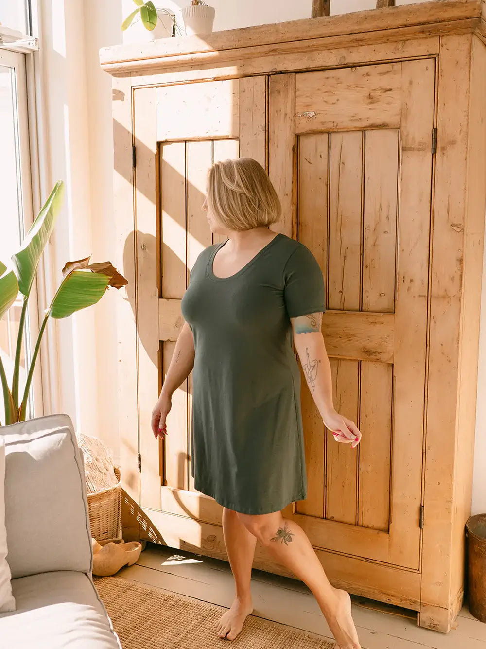 Meadow Dress Short | Blondie Apparel pine