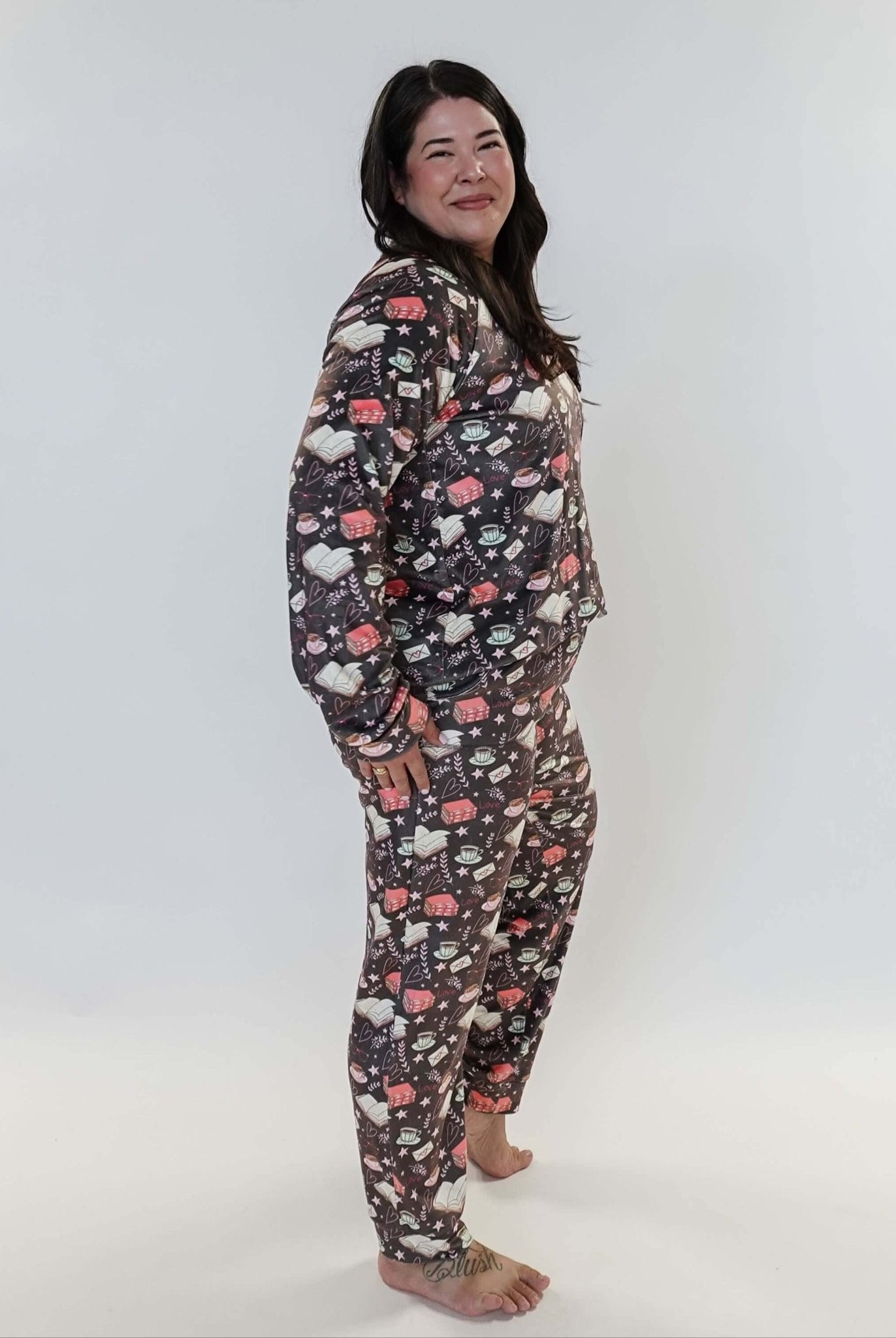 Women's velour printed loungewear set Book Club Print MIRANDA NIC