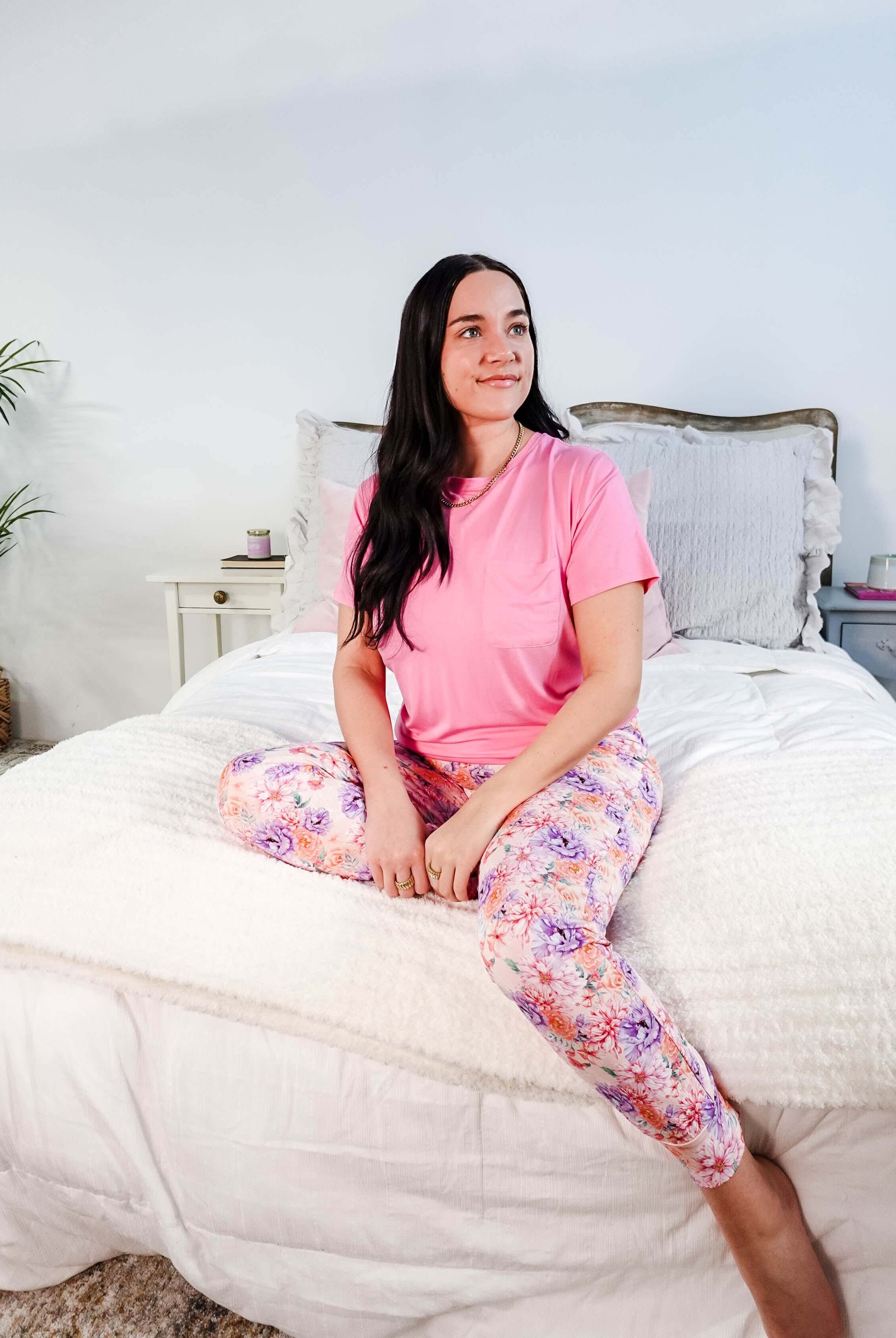 Bubblegum Pink/Dream In Blooms Tee & Jogger Bamboo Lounge Set