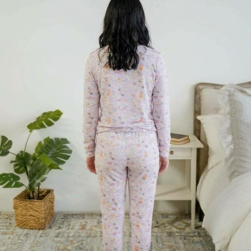 Miranda Nic Catwalk Kitties Purple Velour PJ Set teen model back view — Cloud Nine Pajamas Edmonton